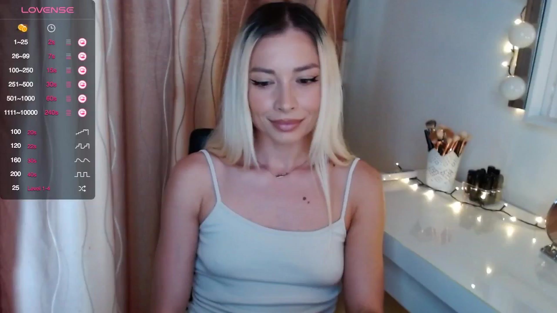 Gallery image thumbnail from Rapunzelll's myfreecams stream on, 05/23/2024, 07:22 image 15 of 20