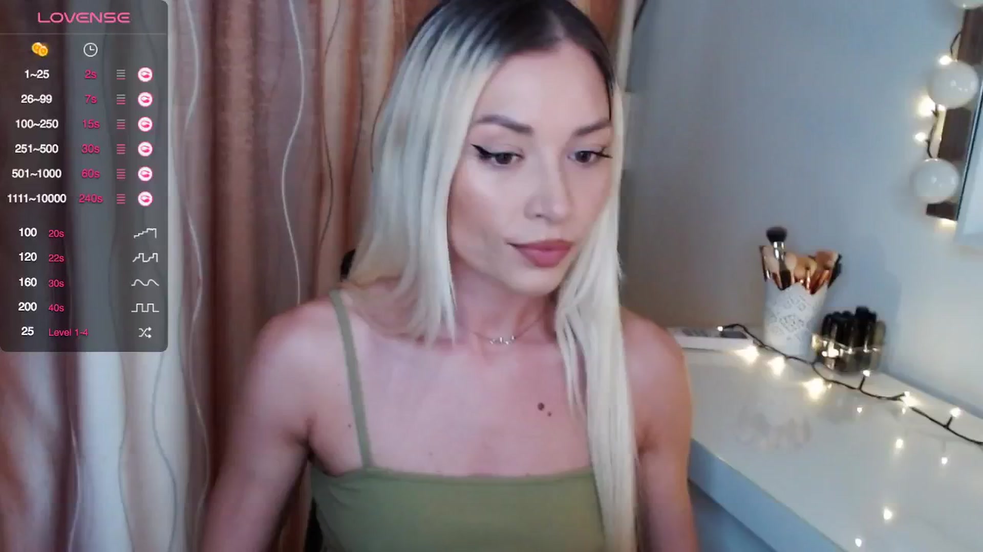 Gallery image thumbnail from Rapunzelll's myfreecams stream on, 05/28/2024, 07:13 image 7 of 20