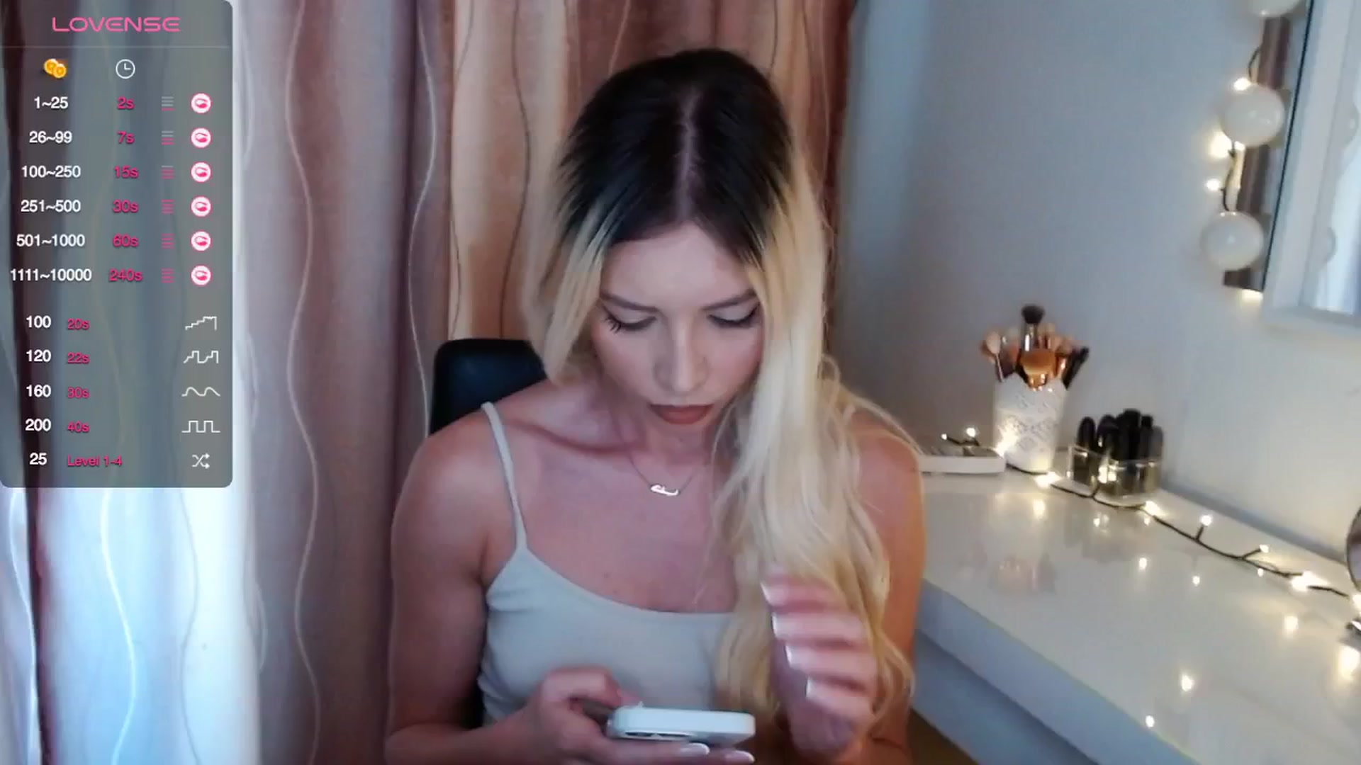 Gallery image thumbnail from Rapunzelll's myfreecams stream on, 05/30/2024, 08:04 image 16 of 20