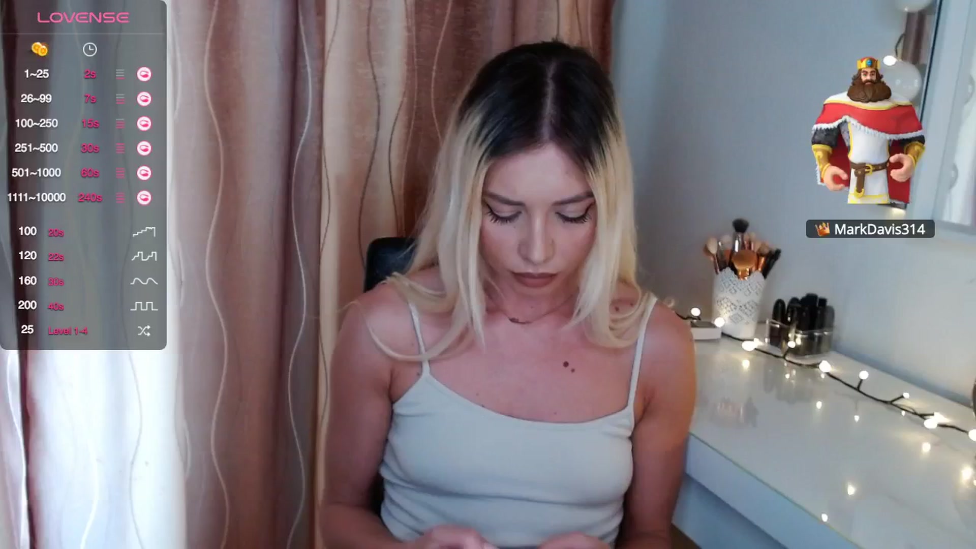 Gallery image thumbnail from Rapunzelll's myfreecams stream on, 05/30/2024, 08:35 image 12 of 20