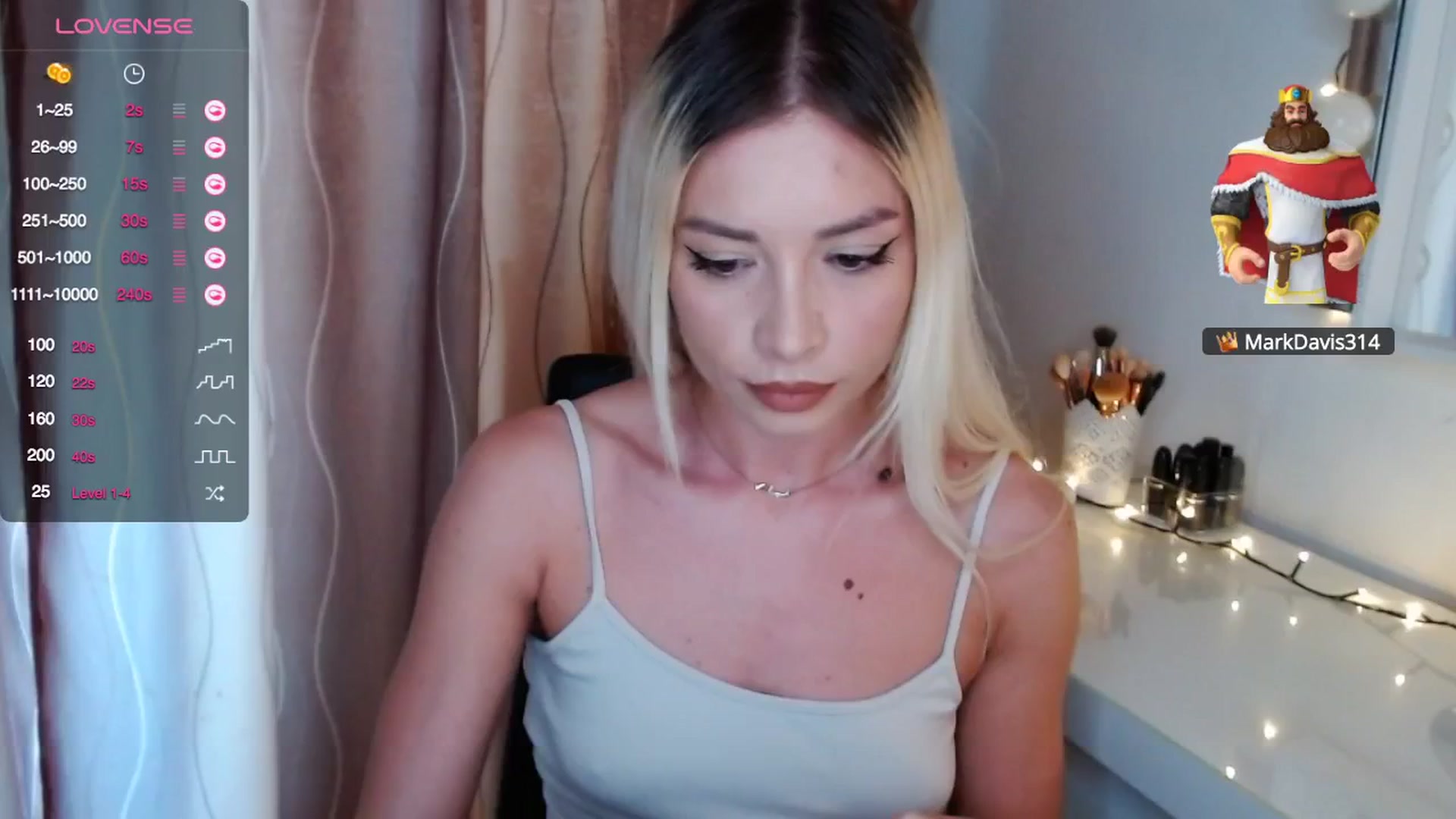 Gallery image thumbnail from Rapunzelll's myfreecams stream on, 05/30/2024, 08:35 image 18 of 20