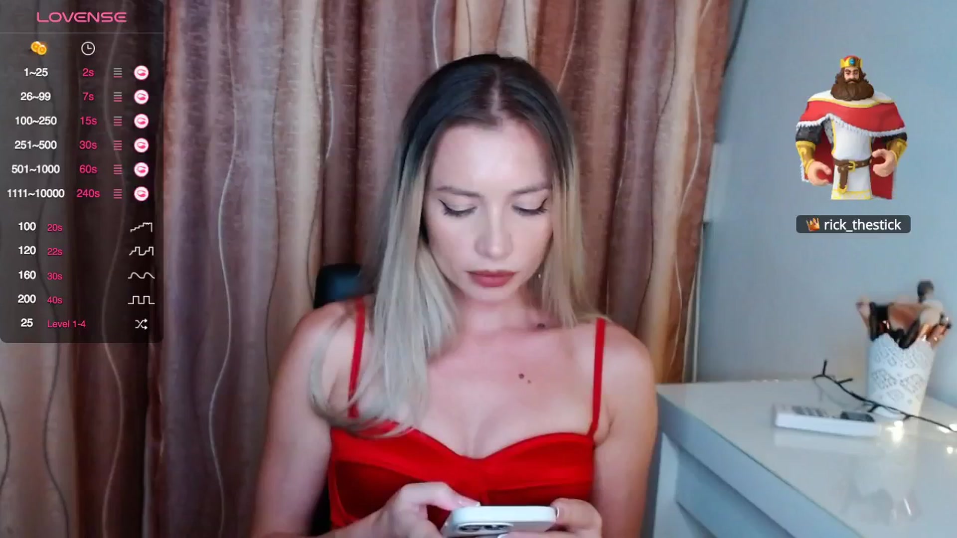 Gallery image thumbnail from Rapunzelll's myfreecams stream on, 09/06/2024, 19:07 image 9 of 20