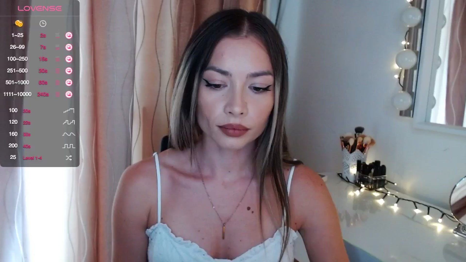 Gallery image thumbnail from Rapunzelll's myfreecams stream on, 09/26/2024, 08:38 image 7 of 20