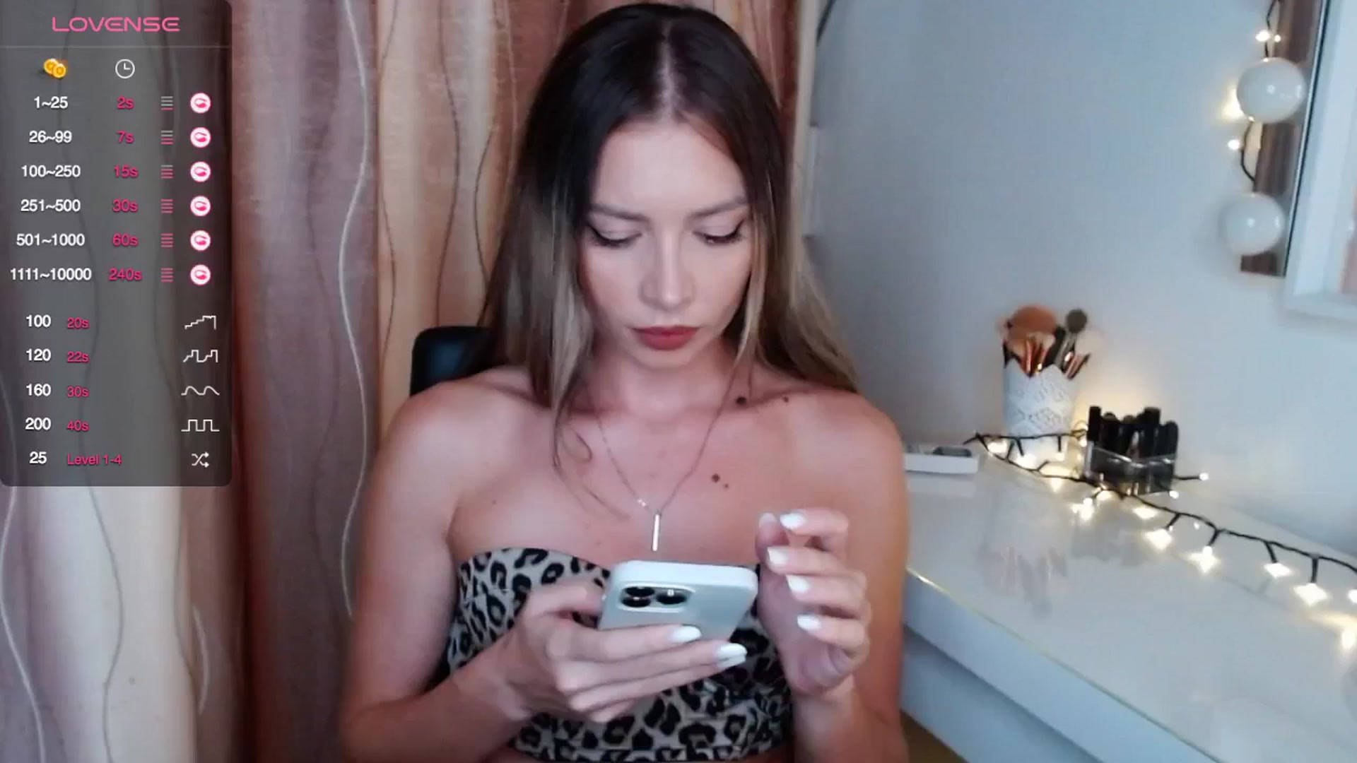 Gallery image thumbnail from Rapunzelll's myfreecams stream on, 09/30/2024, 13:18 image 3 of 20