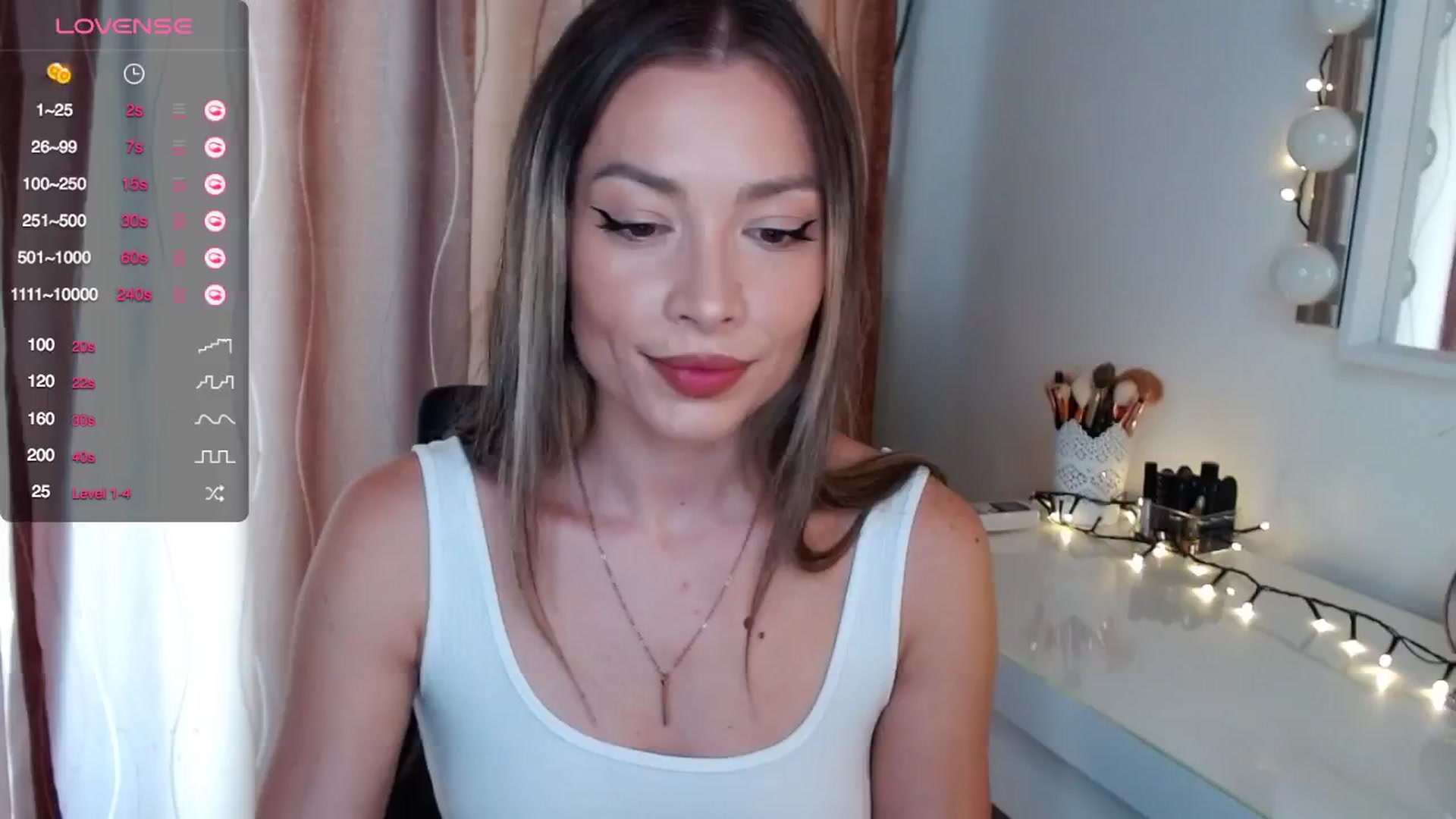Gallery image thumbnail from Rapunzelll's myfreecams stream on, 10/06/2024, 08:35 image 4 of 20