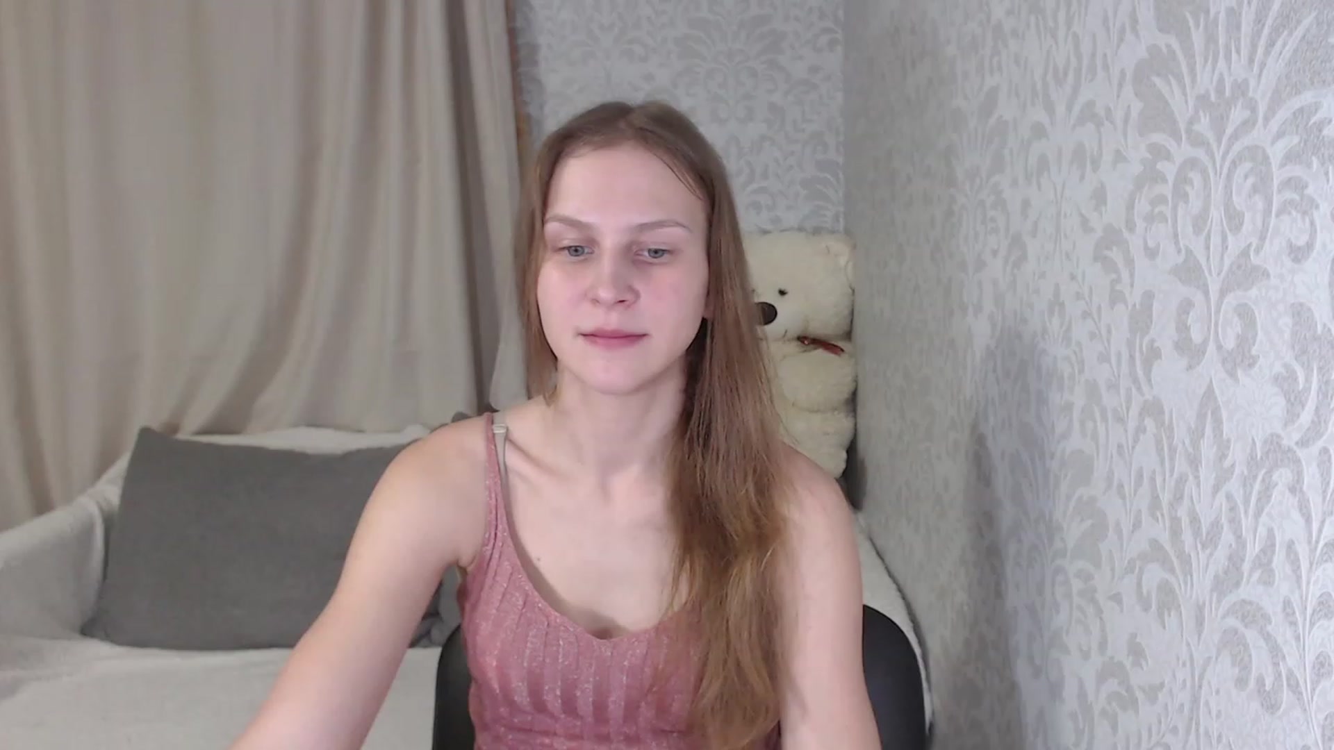 Gallery image thumbnail from RareButerfly's myfreecams stream on, 02/07/2023, 21:50 image 18 of 20