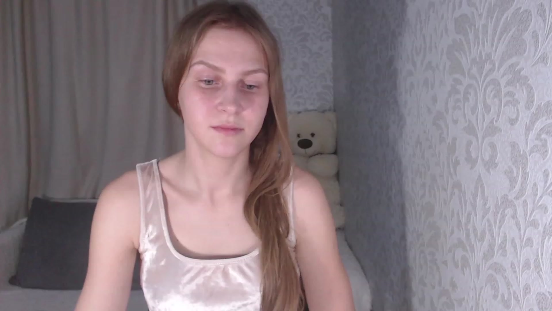 Gallery image thumbnail from RareButerfly's myfreecams stream on, 02/11/2023, 21:15 image 13 of 20