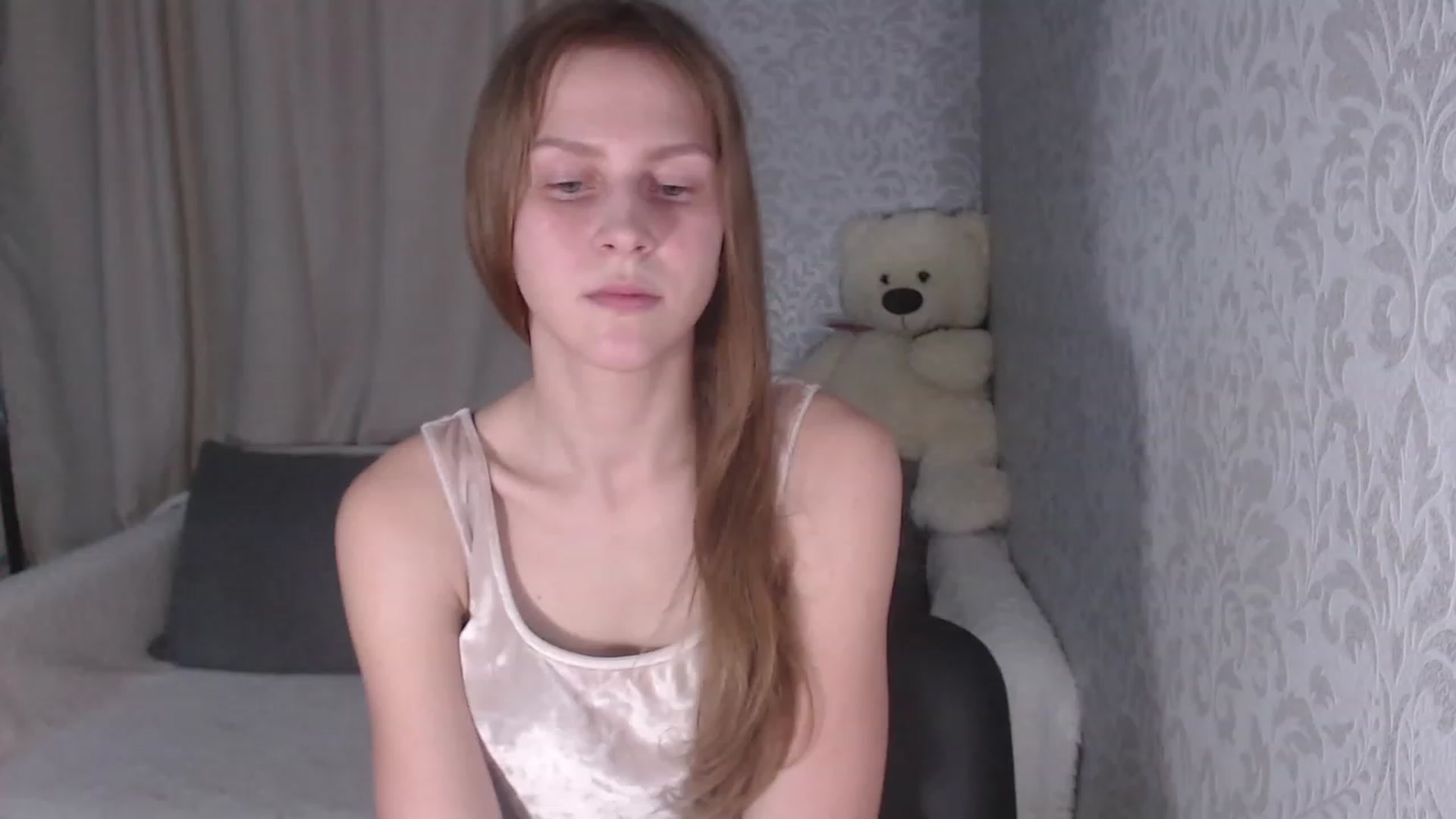 Gallery image thumbnail from RareButerfly's myfreecams stream on, 02/11/2023, 21:15 image 2 of 20