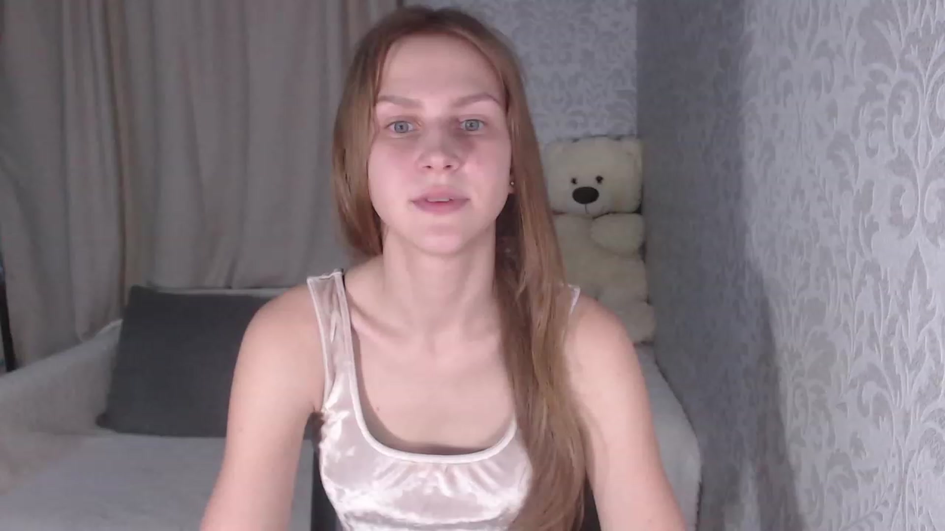 Gallery image thumbnail from RareButerfly's myfreecams stream on, 02/11/2023, 21:15 image 3 of 20
