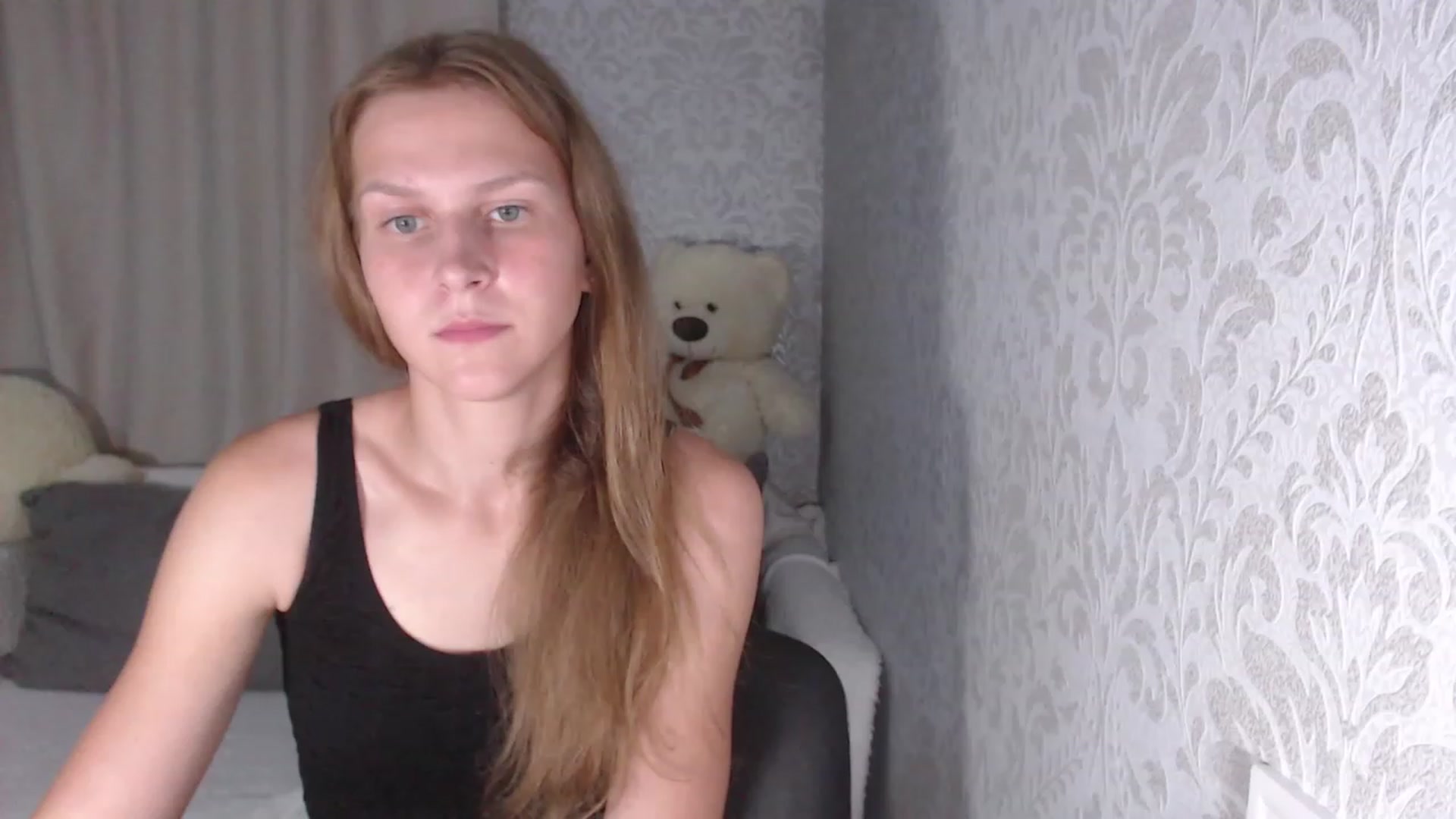 Gallery image thumbnail from RareButerfly's myfreecams stream on, 07/03/2023, 19:23 image 10 of 20