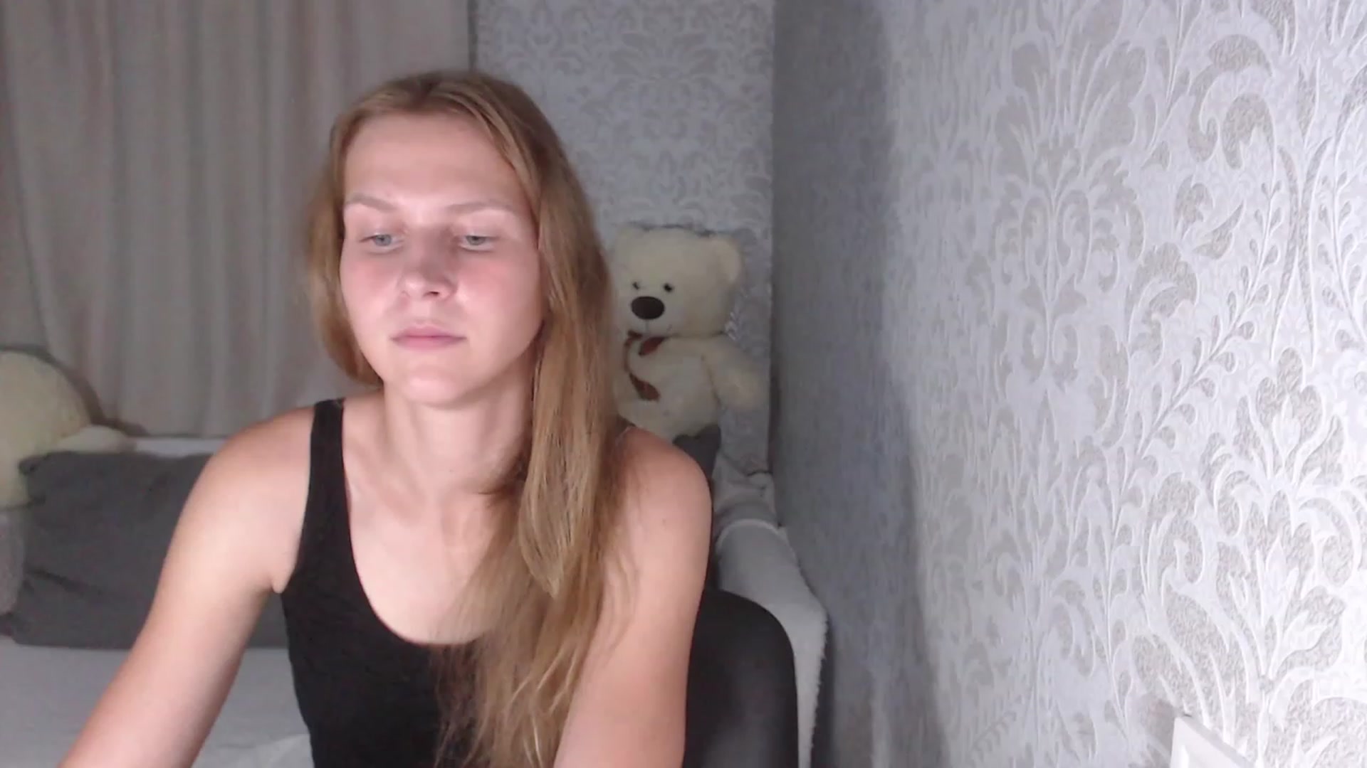Gallery image thumbnail from RareButerfly's myfreecams stream on, 07/03/2023, 19:23 image 14 of 20