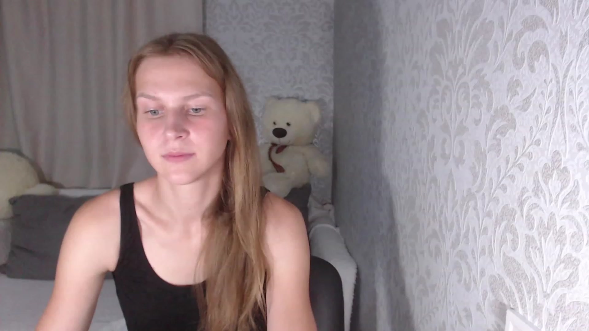 Gallery image thumbnail from RareButerfly's myfreecams stream on, 07/03/2023, 19:23 image 9 of 20