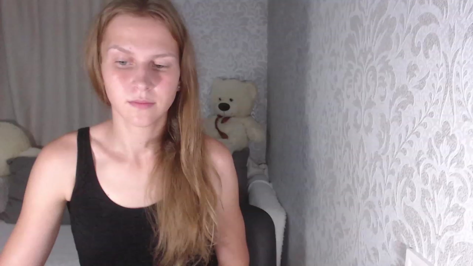 Gallery image thumbnail from RareButerfly's myfreecams stream on, 07/03/2023, 19:23 image 11 of 20