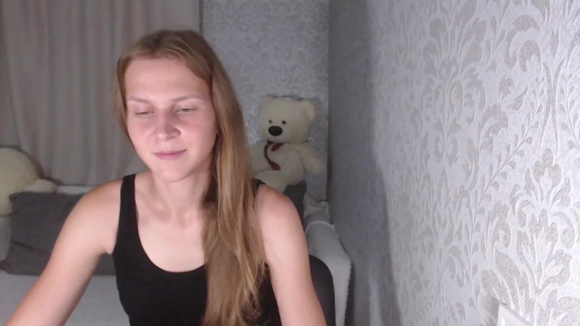 Gallery image thumbnail from RareButerfly's myfreecams stream on, 07/03/2023, 19:23 image 6 of 20