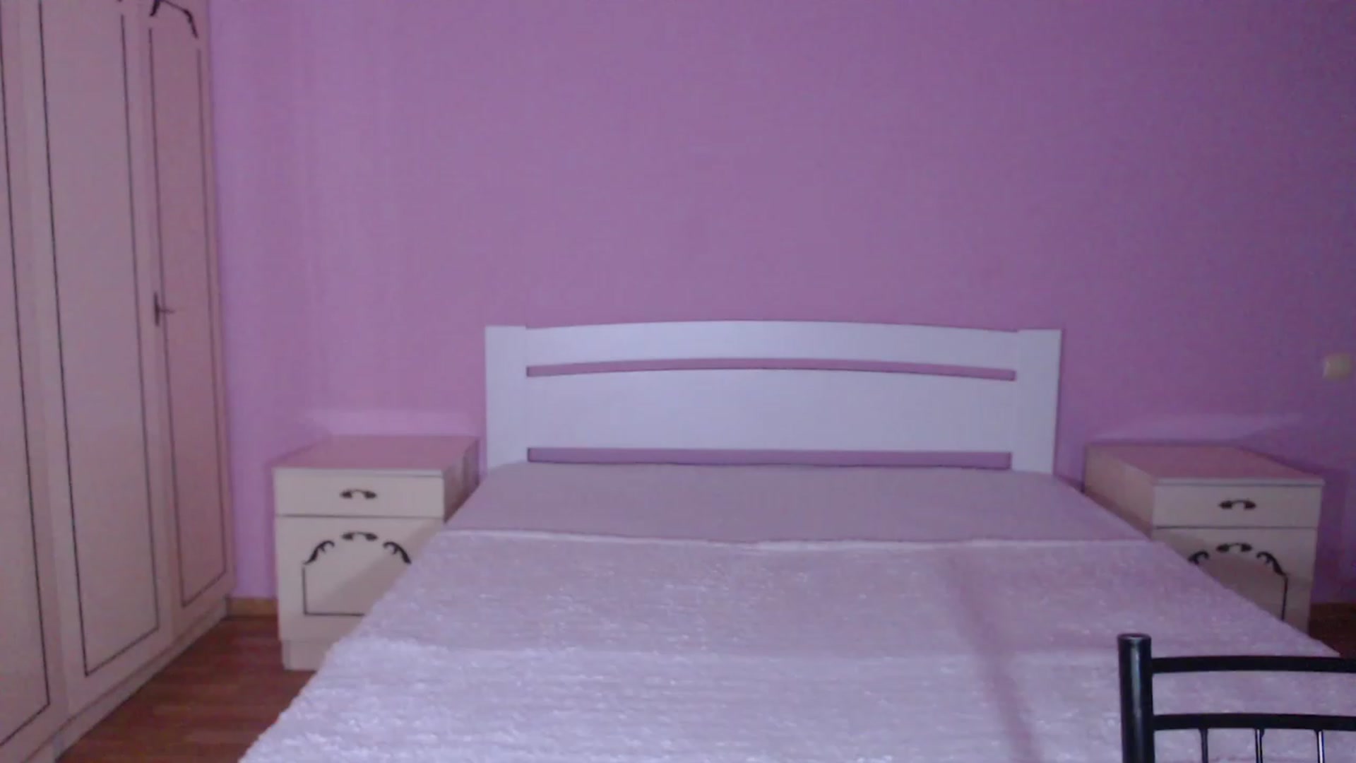Gallery image thumbnail from RareButerfly's myfreecams stream on, 07/23/2023, 19:40 image 13 of 20