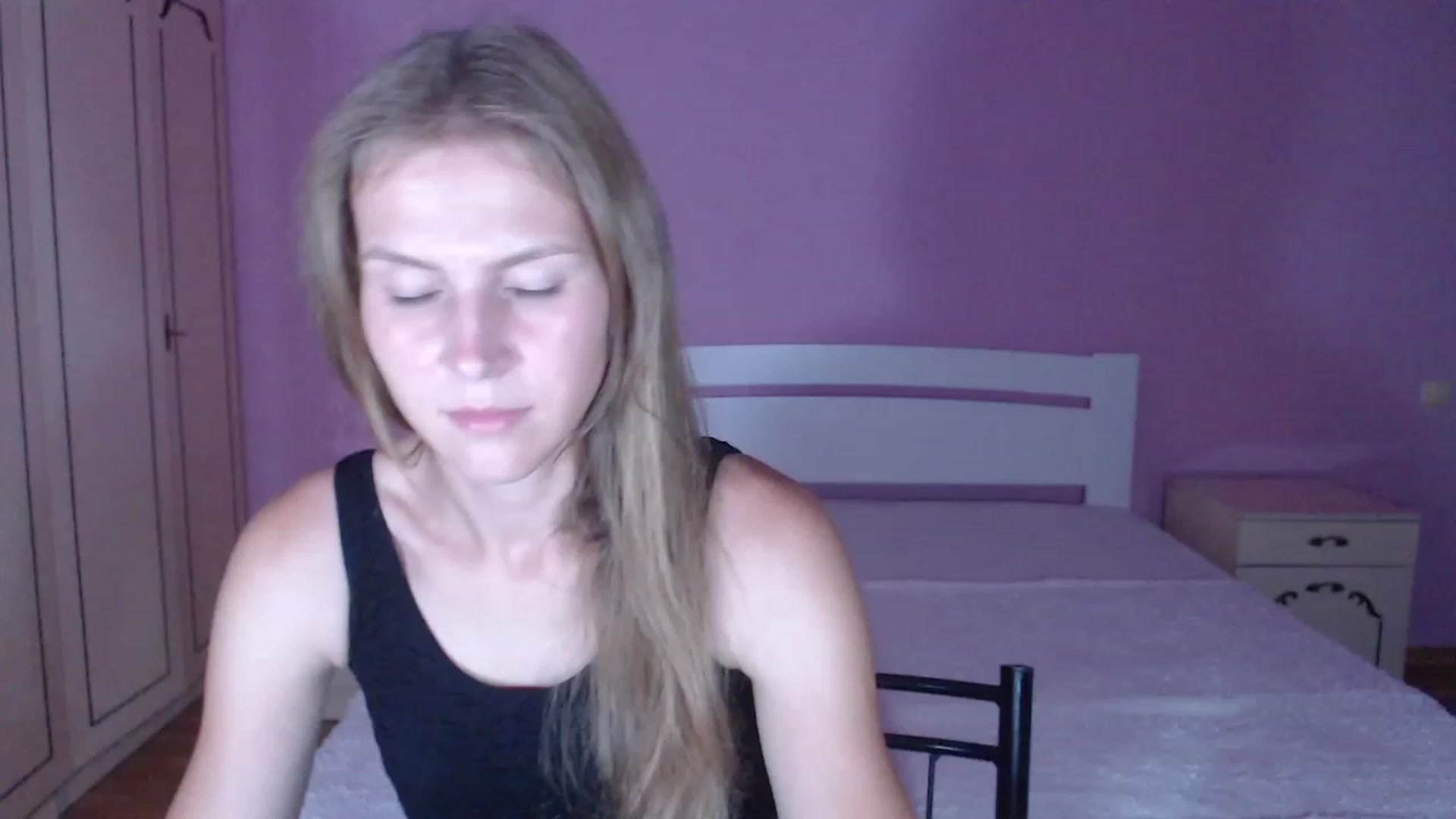 Gallery image thumbnail from RareButerfly's myfreecams stream on, 07/23/2023, 19:40 image 2 of 20