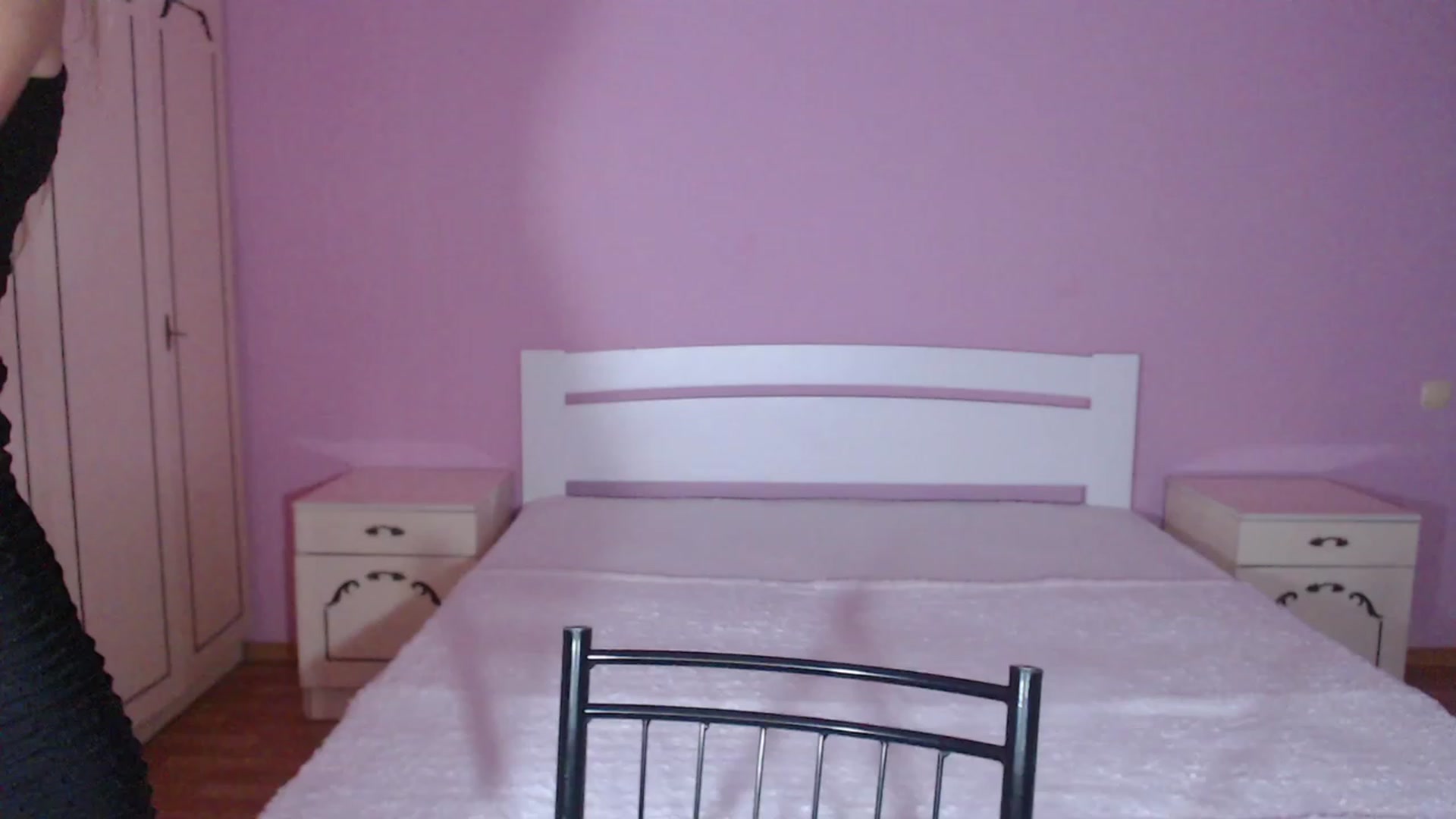 Gallery image thumbnail from RareButerfly's myfreecams stream on, 07/23/2023, 19:40 image 10 of 20