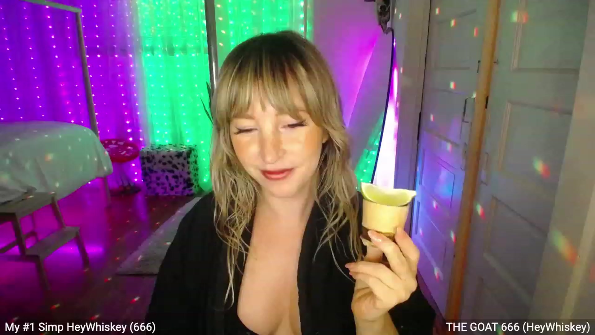 Gallery image thumbnail from RascalTV's myfreecams stream on, 12/04/2022, 09:46 image 11 of 20