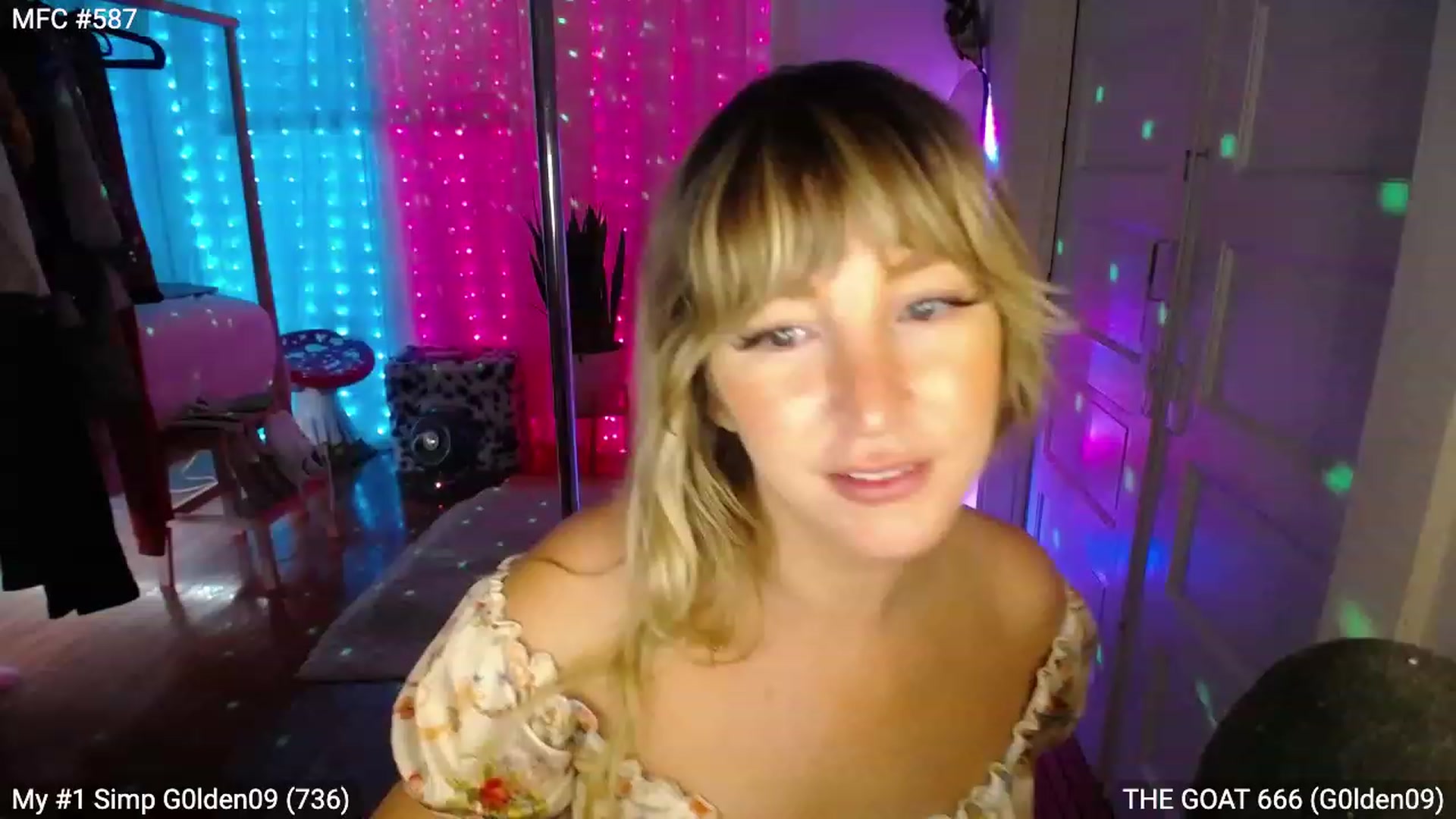 Gallery image thumbnail from RascalTV's myfreecams stream on, 02/12/2023, 08:03 image 9 of 20