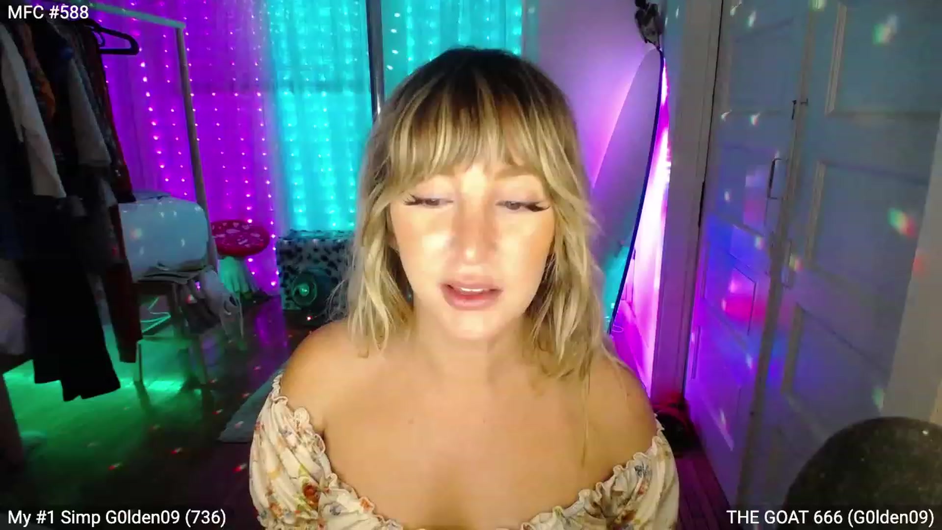 Gallery image thumbnail from RascalTV's myfreecams stream on, 02/12/2023, 08:03 image 18 of 20