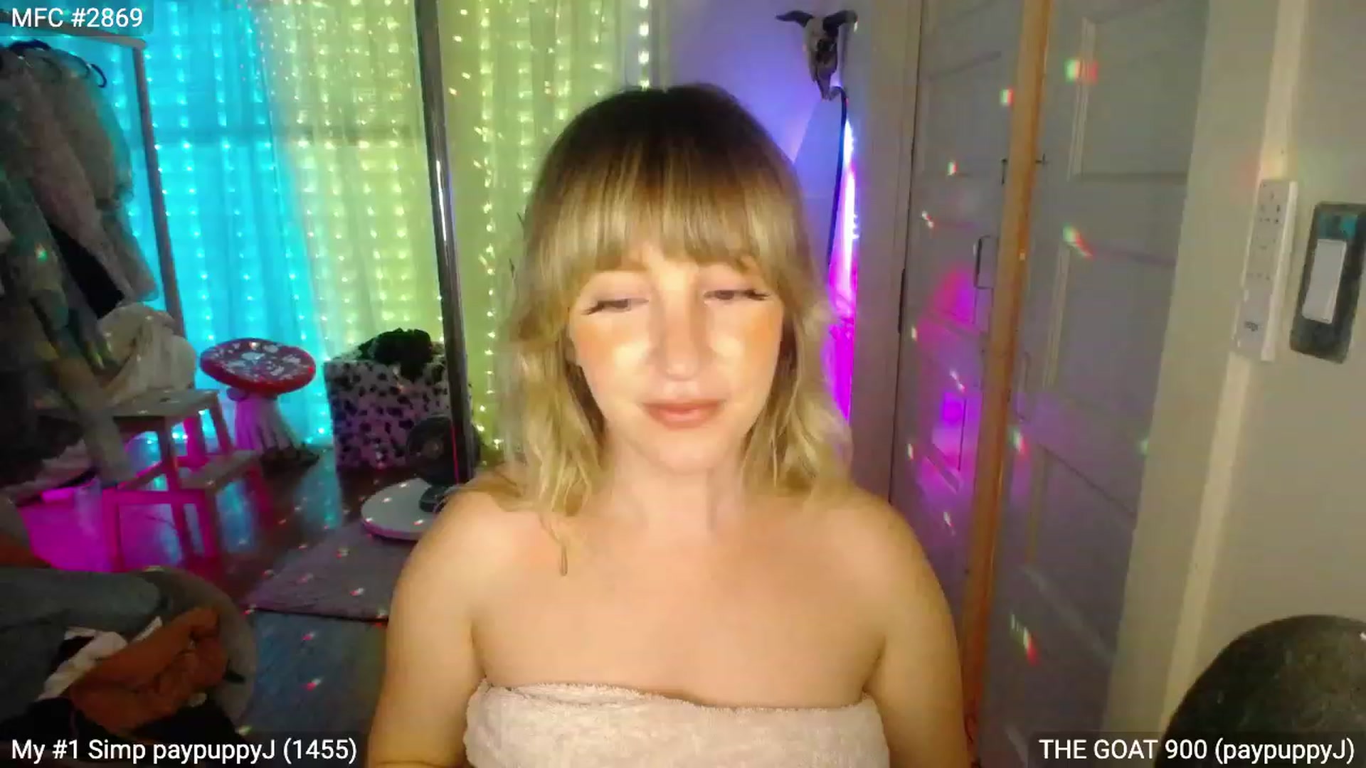 Gallery image thumbnail from RascalTV's myfreecams stream on, 03/10/2023, 08:18 image 9 of 20