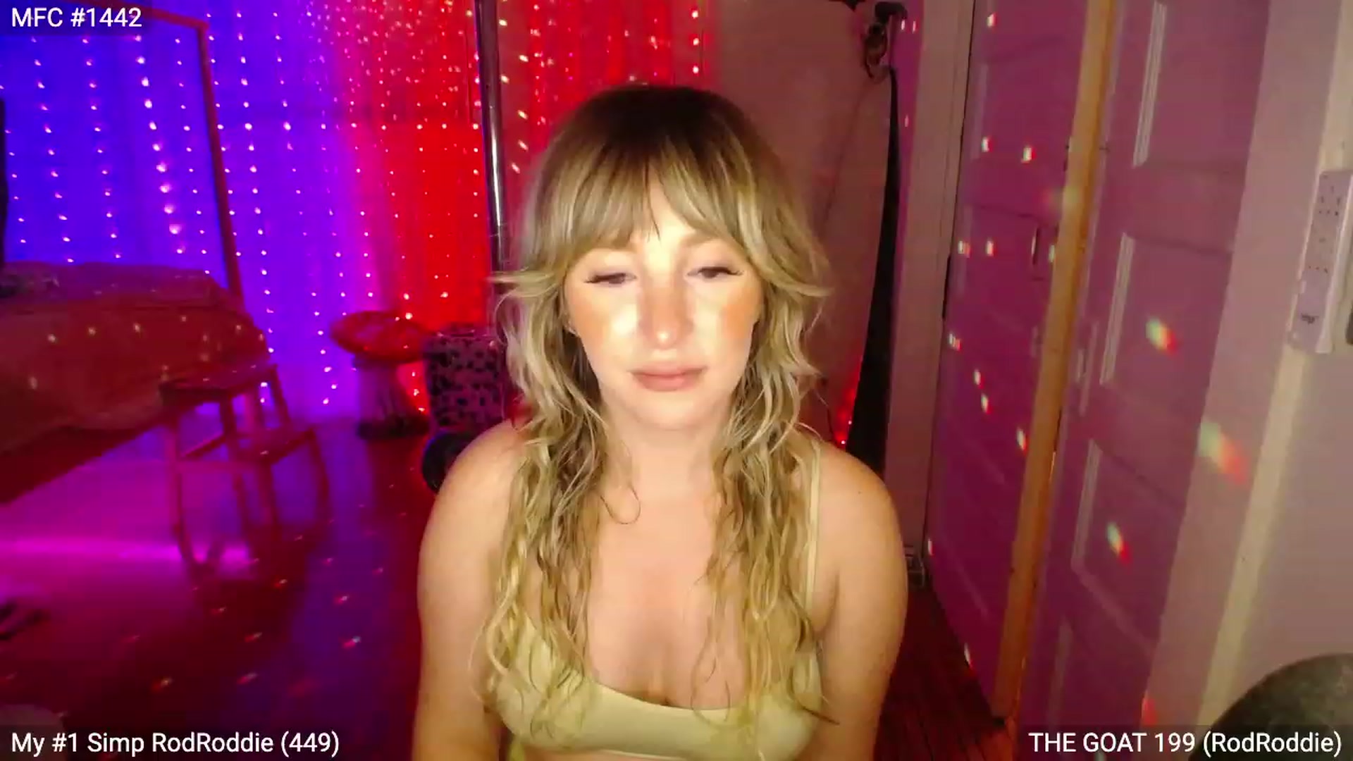 Gallery image thumbnail from RascalTV's myfreecams stream on, 04/16/2023, 08:26 image 10 of 20
