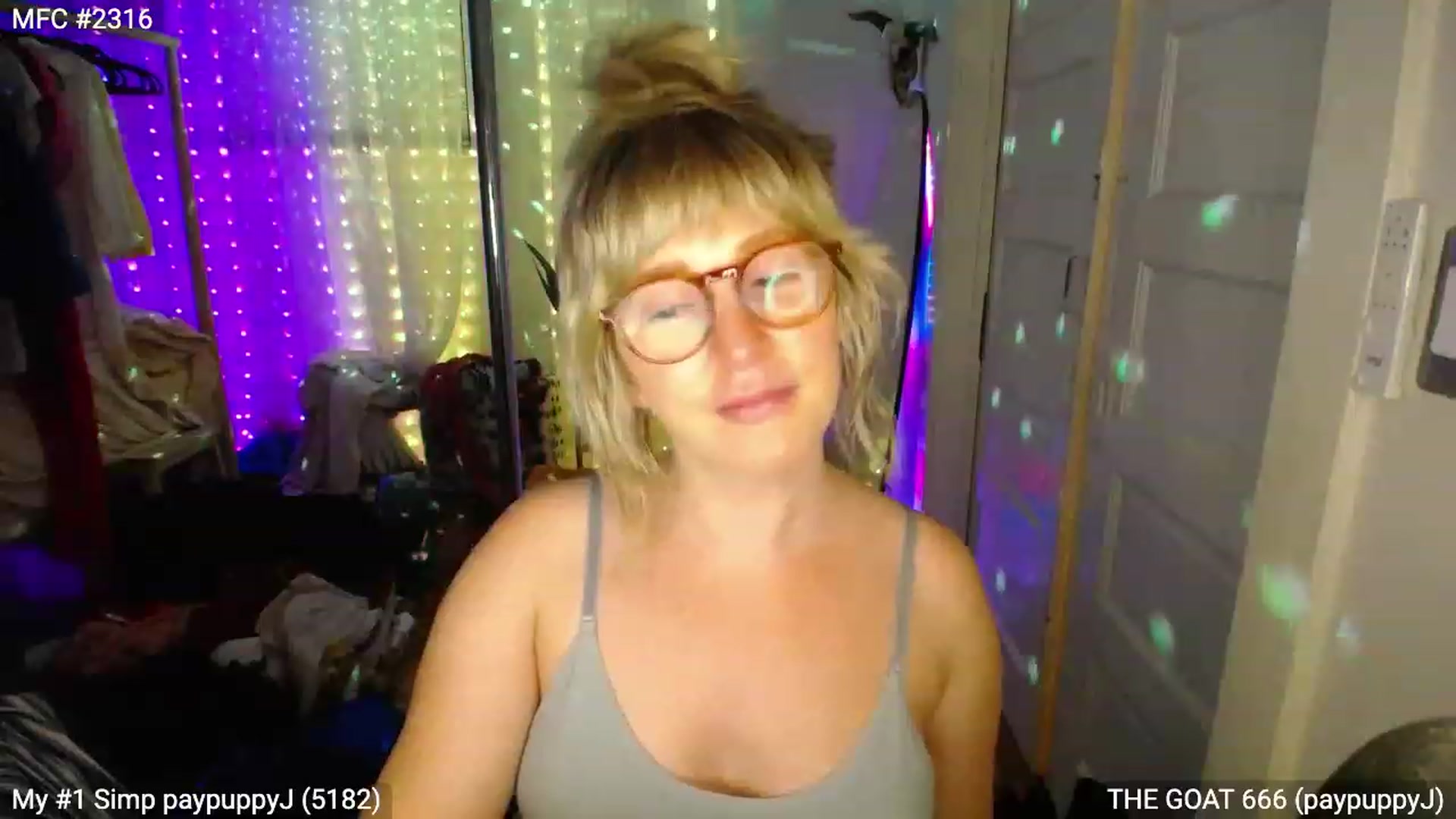 Gallery image thumbnail from RascalTV's myfreecams stream on, 05/09/2023, 09:00 image 19 of 20