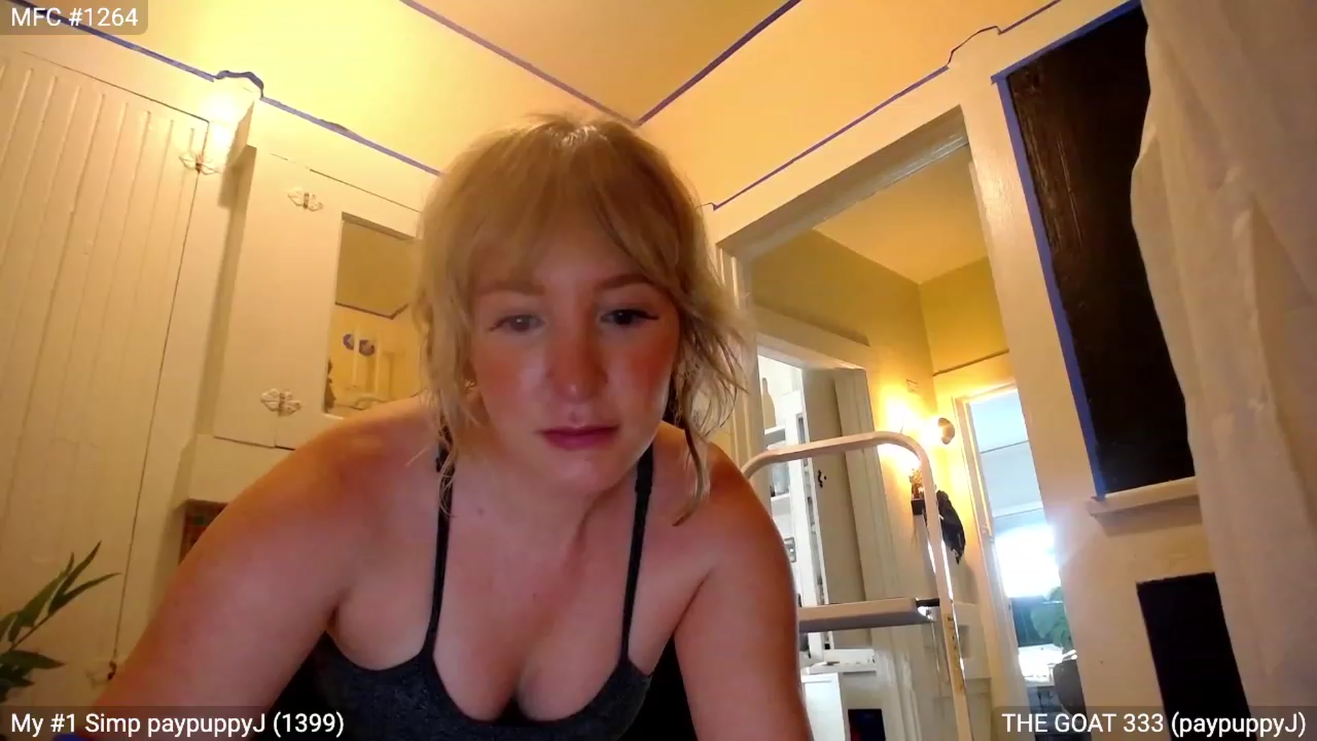 Gallery image thumbnail from RascalTV's myfreecams stream on, 06/25/2023, 24:01 image 14 of 20