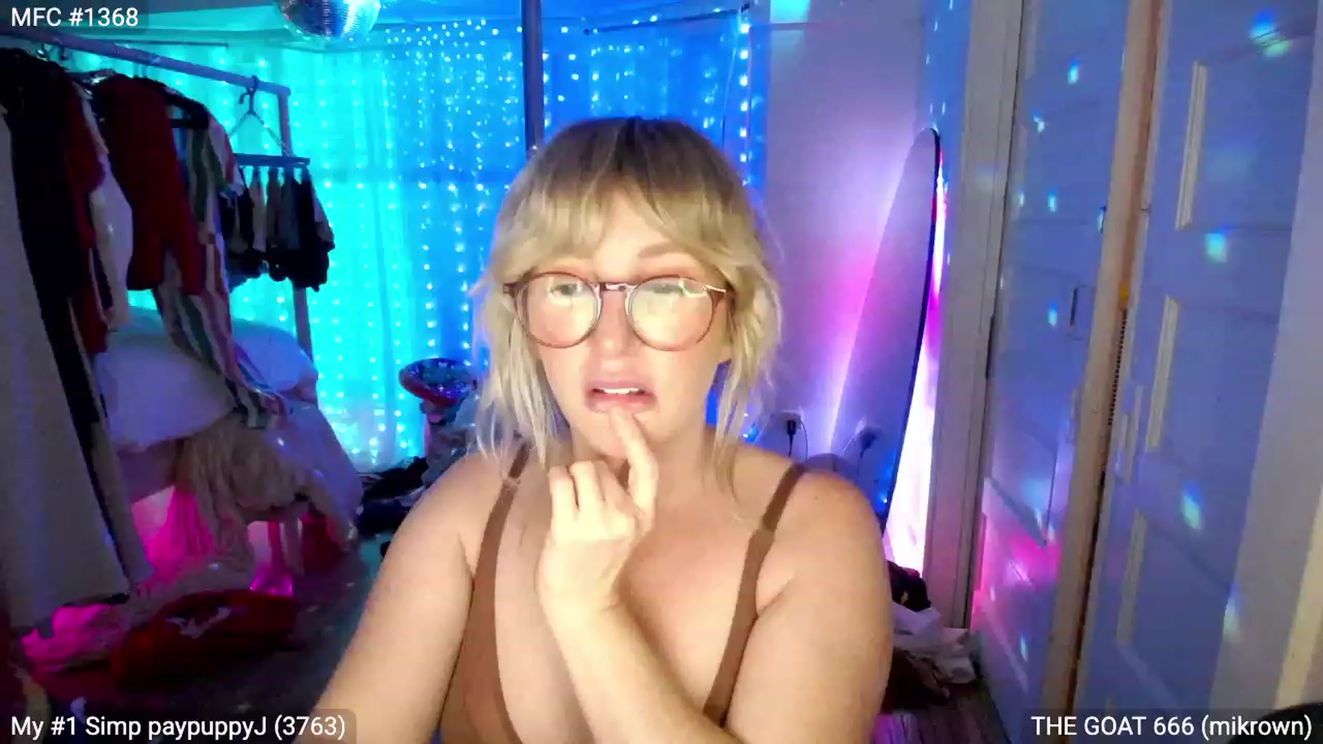 Gallery image thumbnail from RascalTV's myfreecams stream on, 07/07/2023, 08:06 image 12 of 20