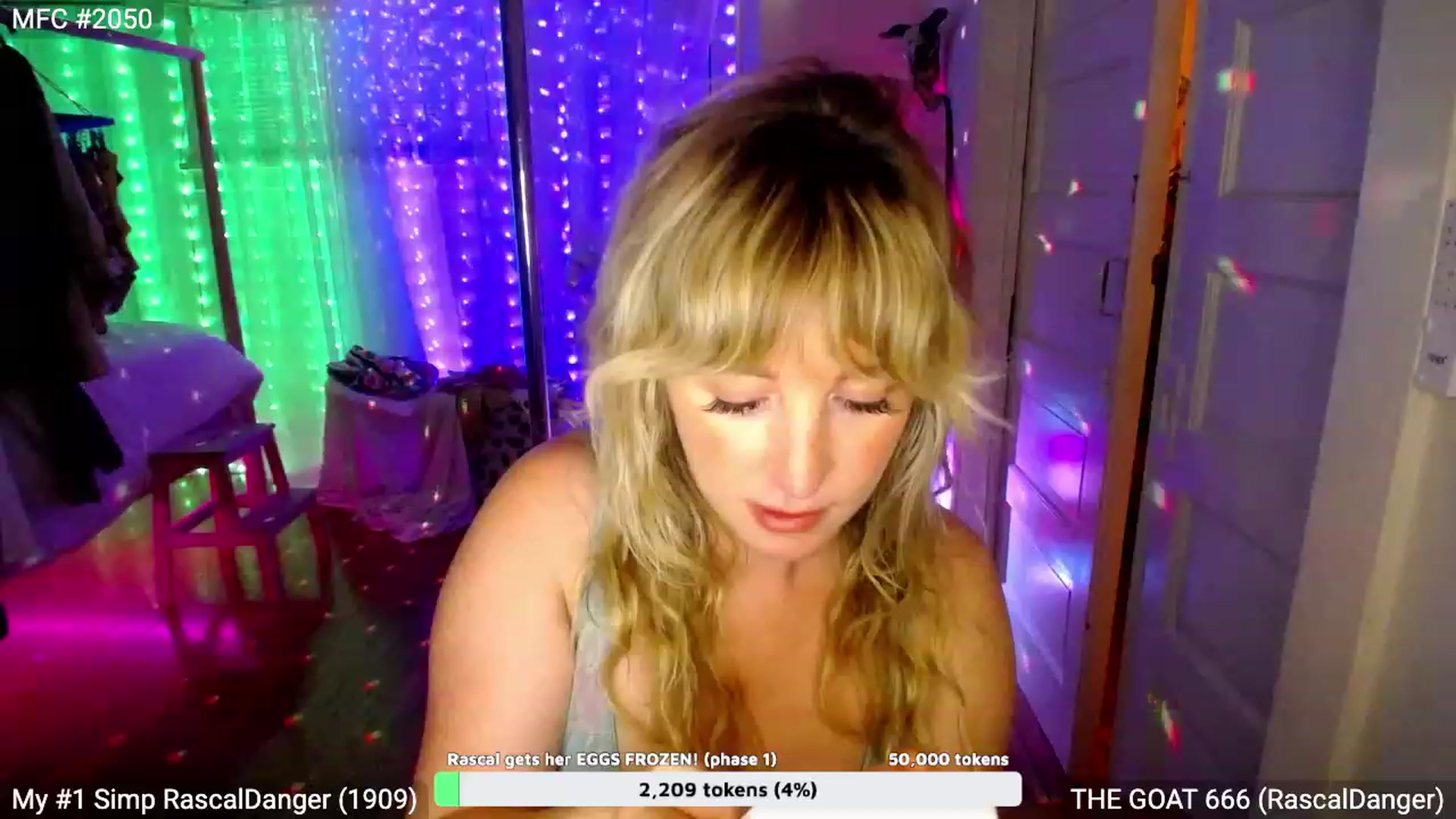 Gallery image thumbnail from RascalTV's myfreecams stream on, 07/22/2023, 08:38 image 17 of 20