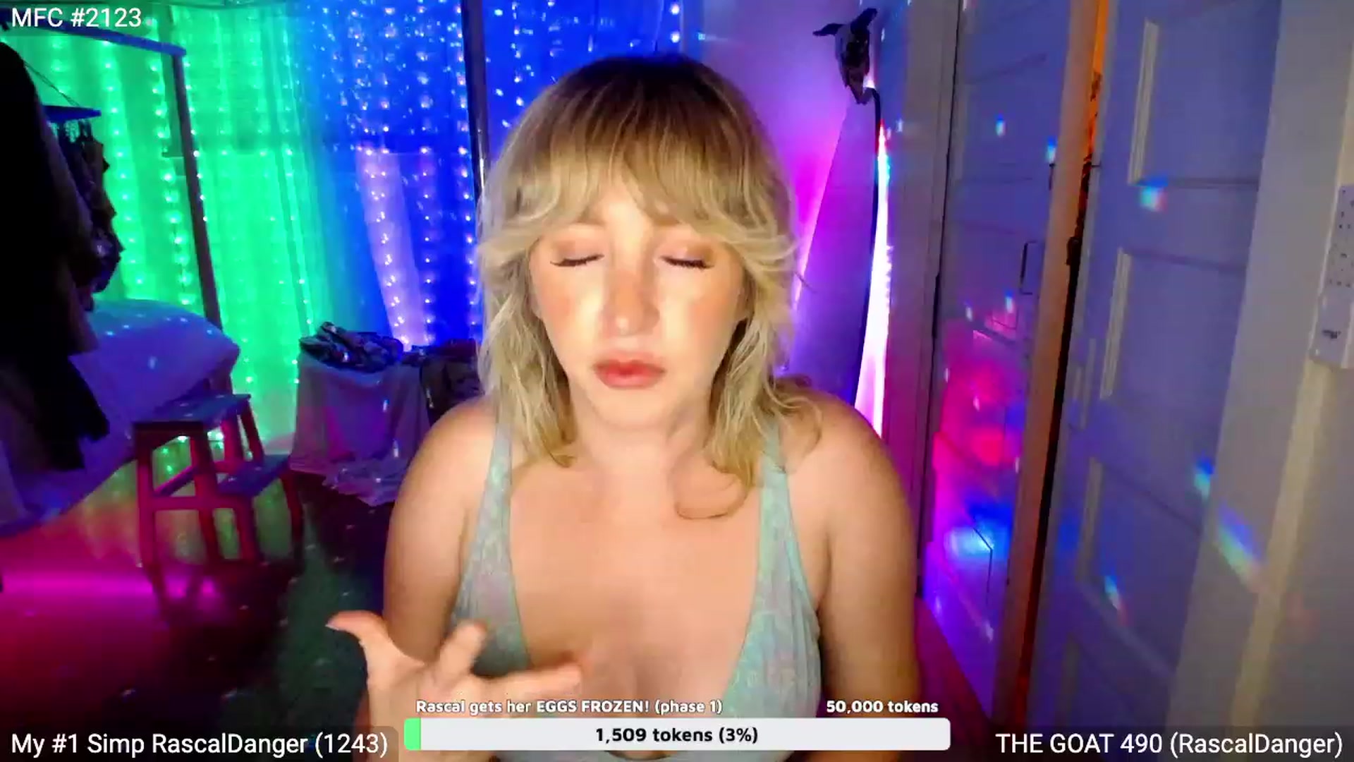 Gallery image thumbnail from RascalTV's myfreecams stream on, 07/22/2023, 08:38 image 9 of 20