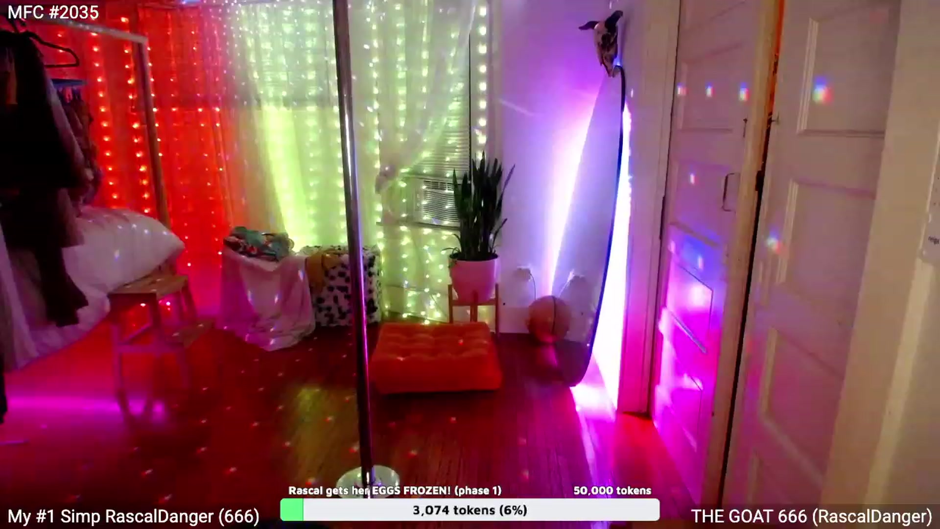 Gallery image thumbnail from RascalTV's myfreecams stream on, 07/23/2023, 06:42 image 13 of 20