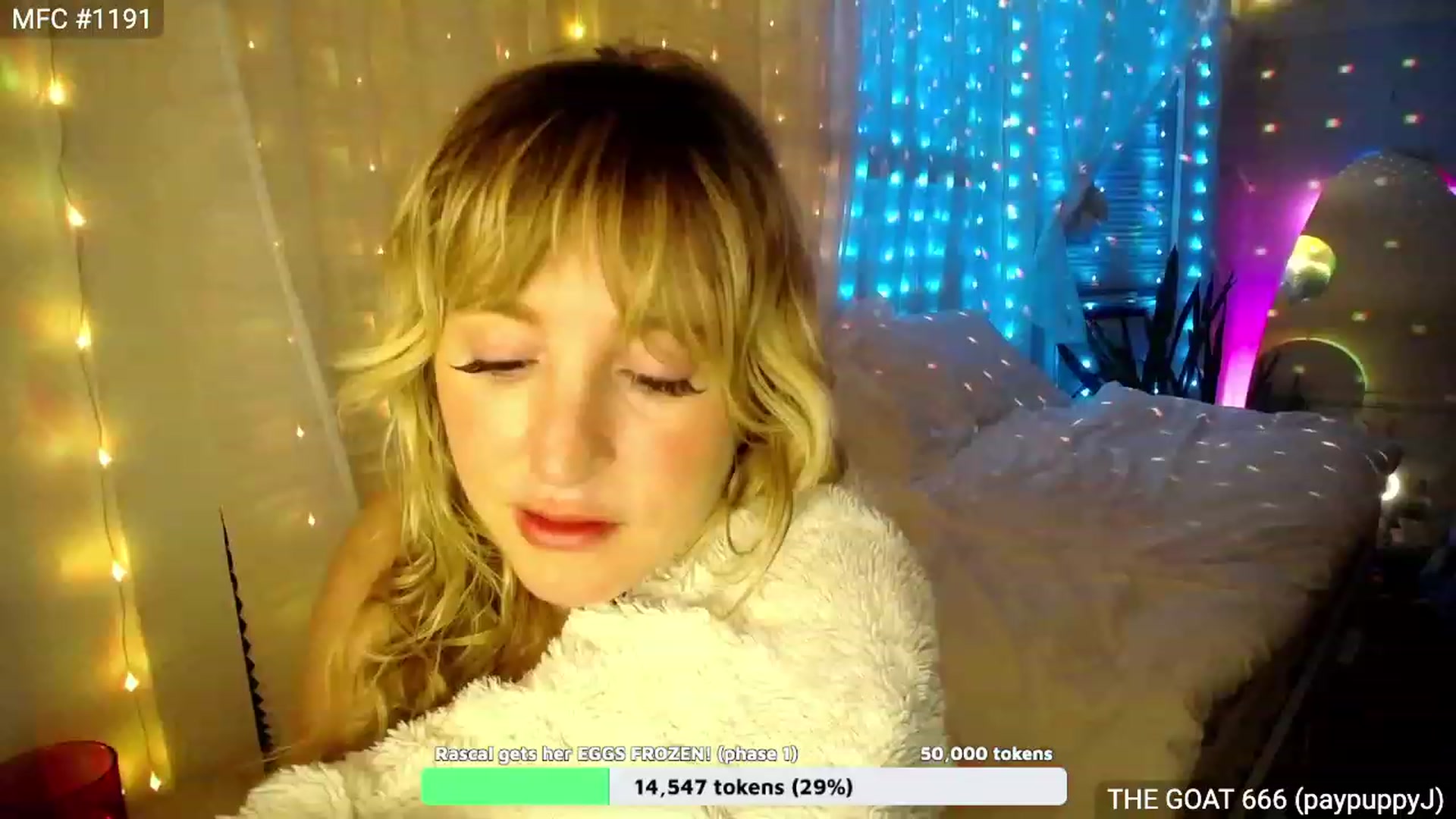 Gallery image thumbnail from RascalTV's myfreecams stream on, 09/15/2023, 07:18 image 18 of 20