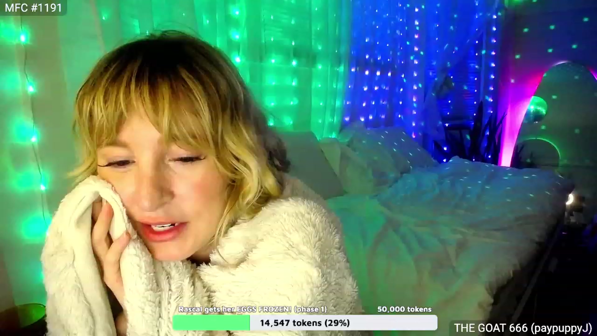 Gallery image thumbnail from RascalTV's myfreecams stream on, 09/15/2023, 07:18 image 15 of 20