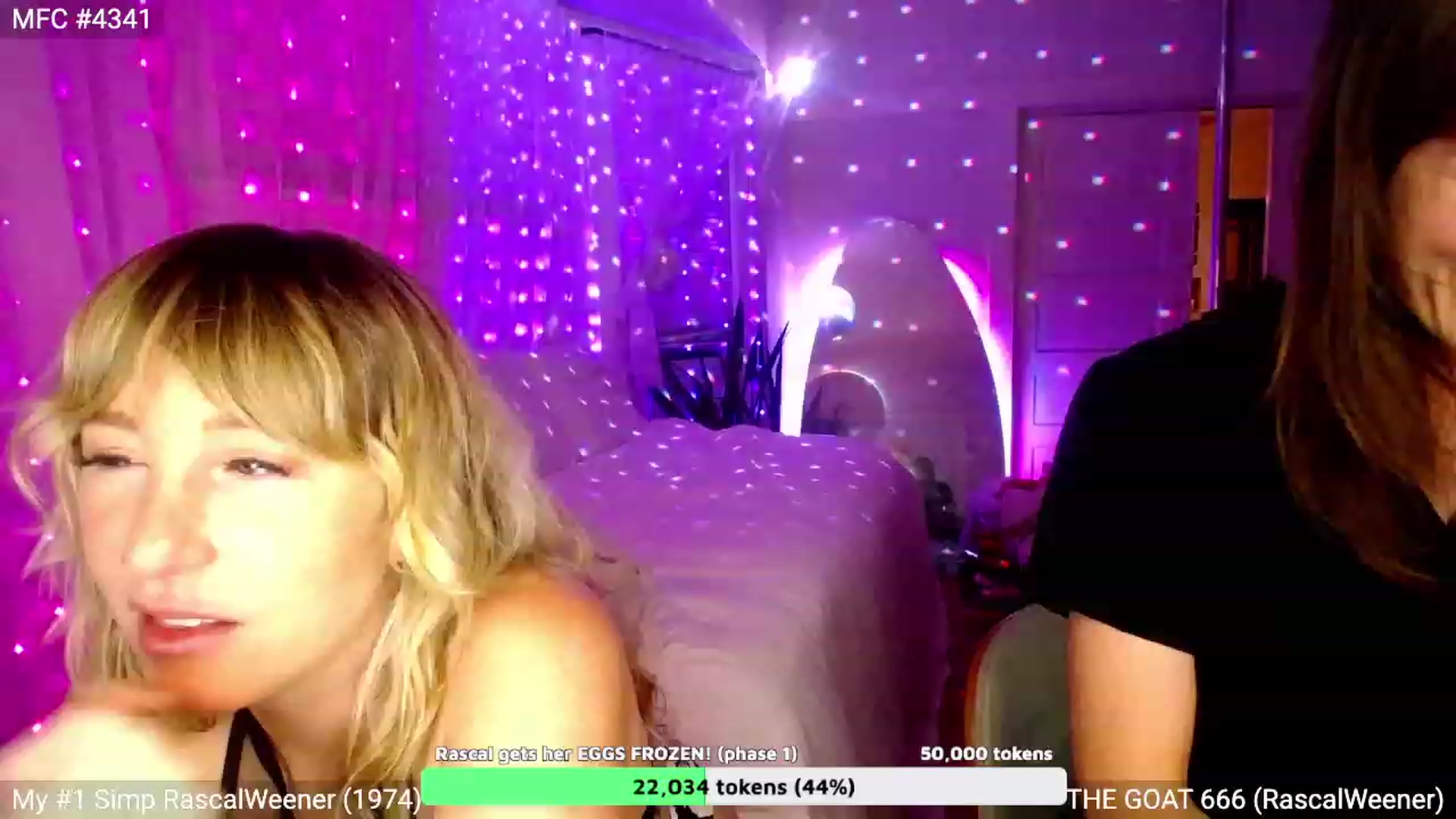 Gallery image thumbnail from RascalTV's myfreecams stream on, 10/08/2023, 06:50 image 17 of 20