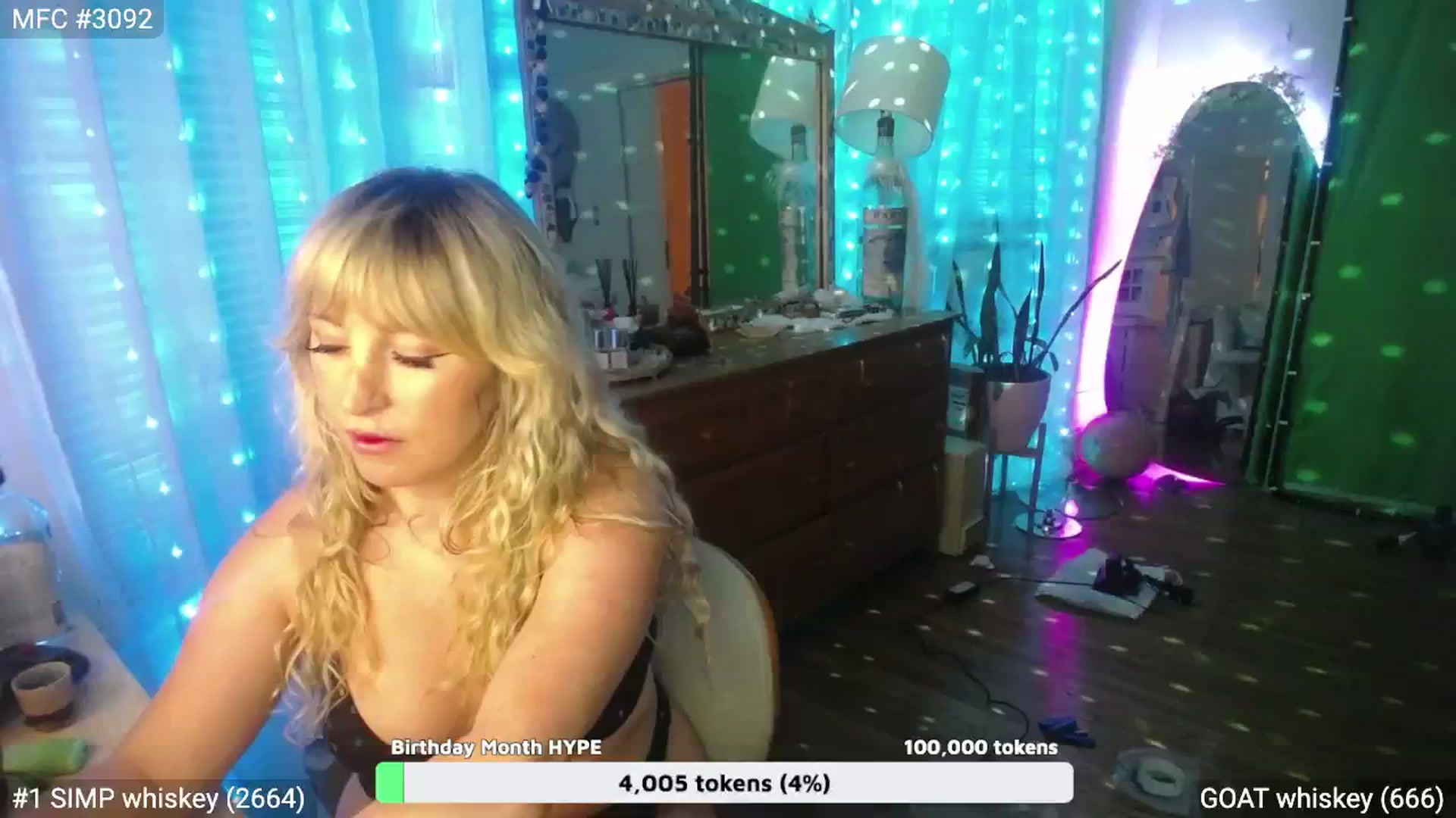 Gallery image thumbnail from RascalTV's myfreecams stream on, 04/20/2024, 09:47 image 13 of 20