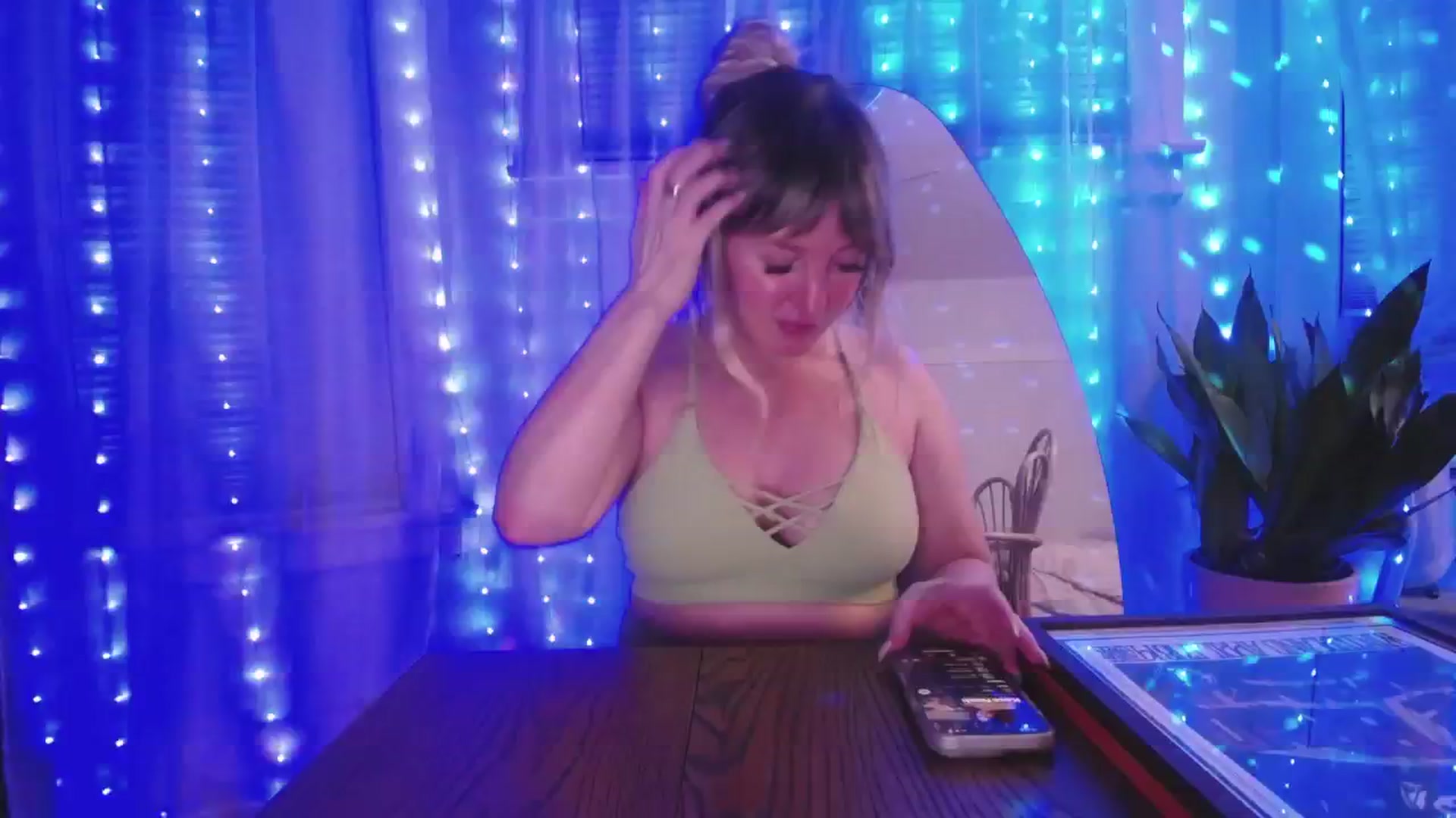 Gallery image thumbnail from RascalTV's myfreecams stream on, 12/20/2025, 09:12 image 1 of 20