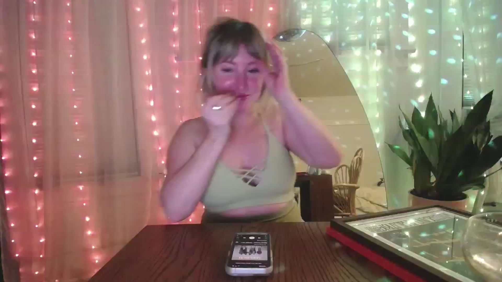 Gallery image thumbnail from RascalTV's myfreecams stream on, 12/20/2025, 09:12 image 9 of 20