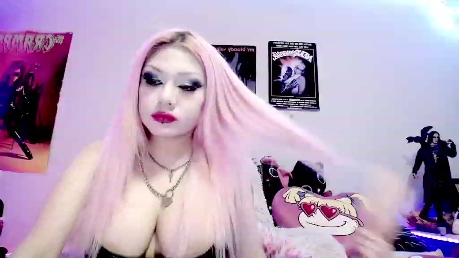 Gallery image thumbnail from RatQueen's myfreecams stream on, 01/28/2024, 16:59 image 12 of 20