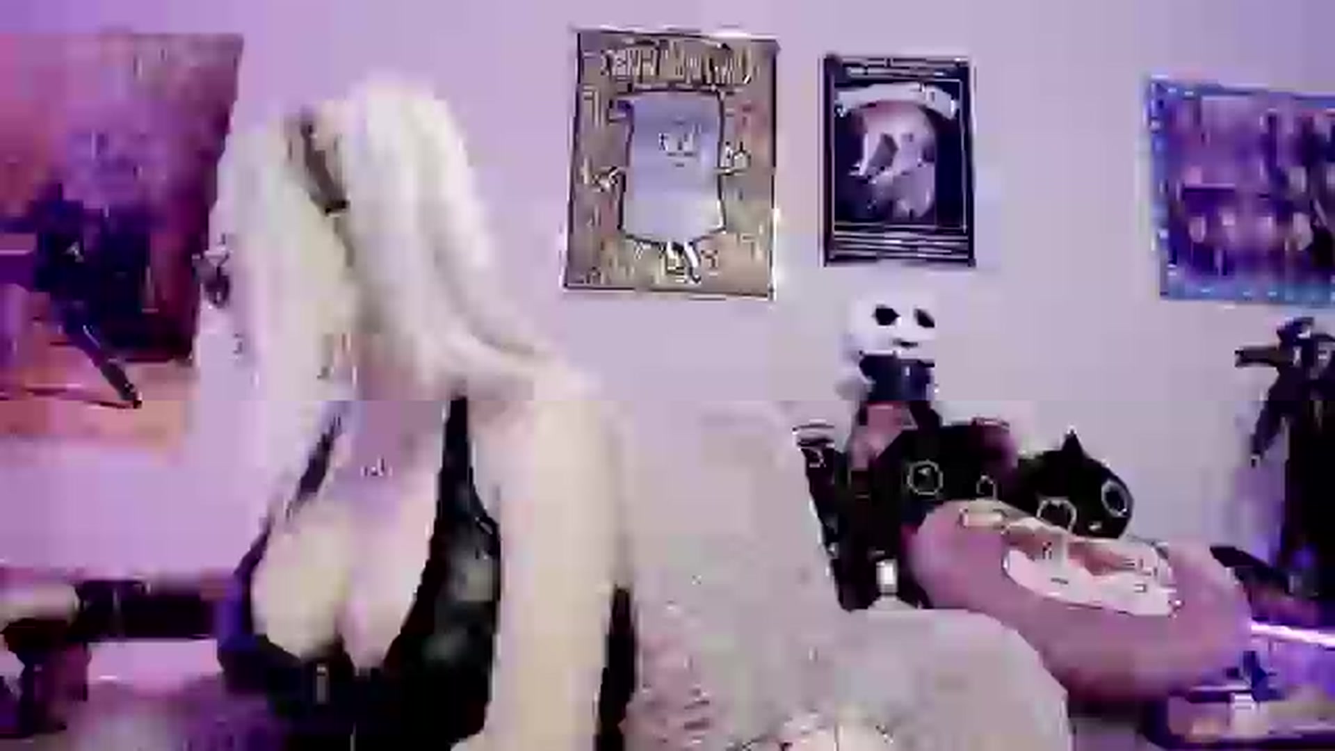 Gallery image thumbnail from RatQueen's myfreecams stream on, 05/04/2024, 23:49 image 11 of 20
