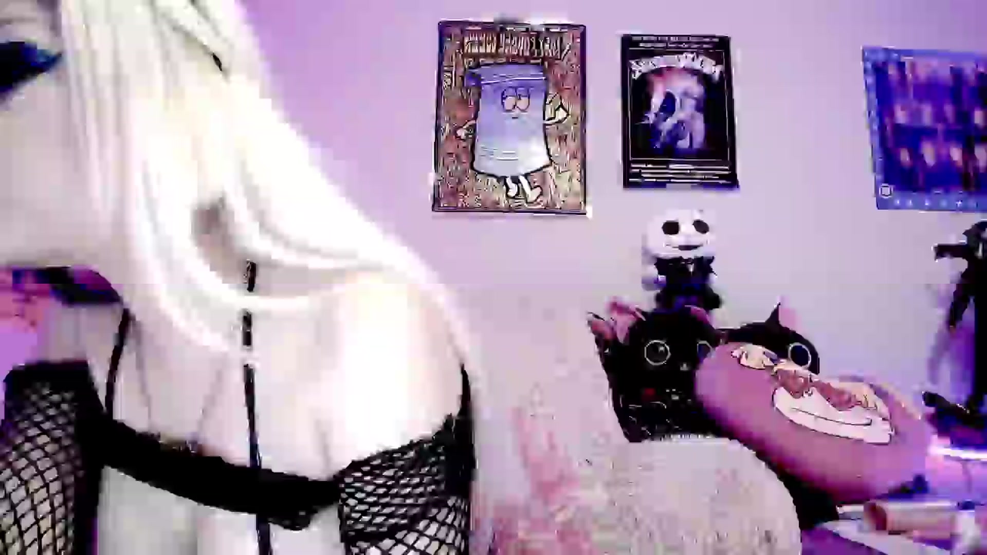 Gallery image thumbnail from RatQueen's myfreecams stream on, 05/25/2024, 23:56 image 20 of 20