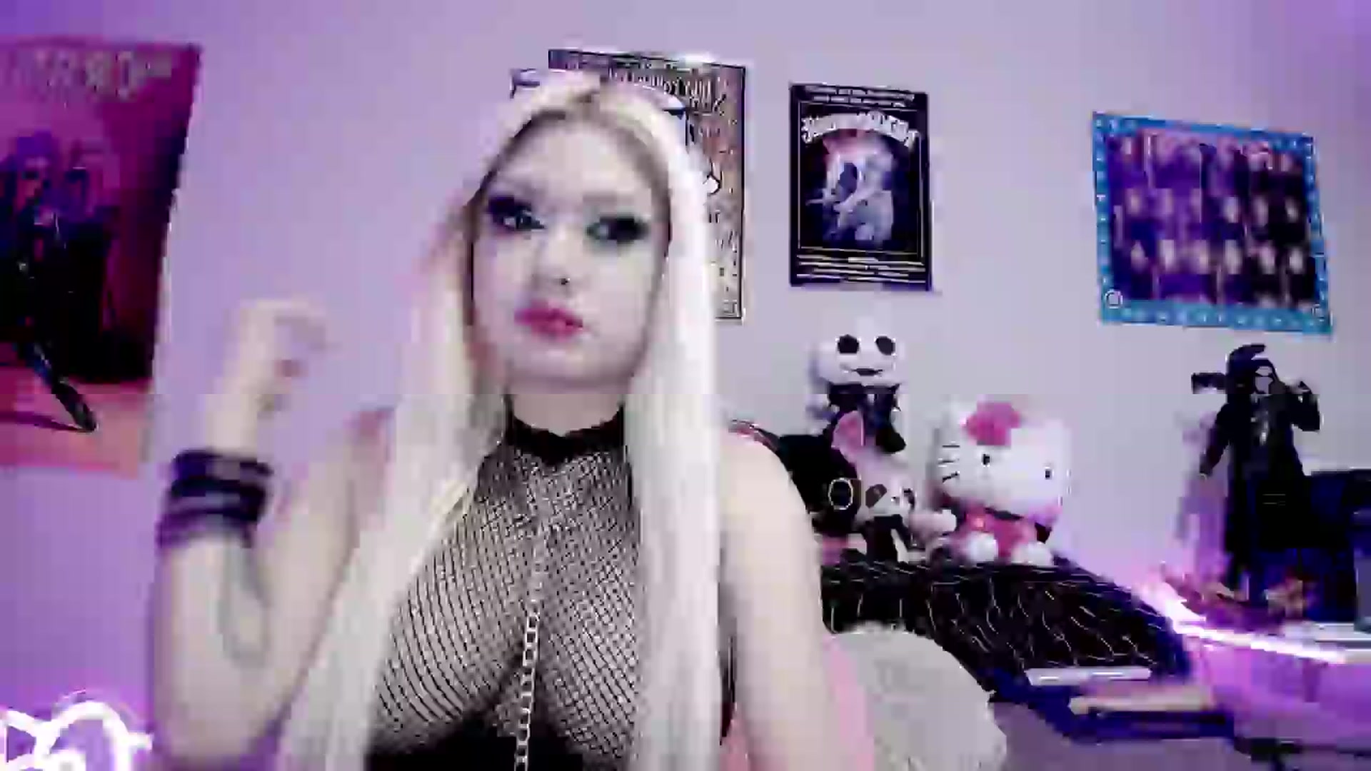 Gallery image thumbnail from RatQueen's myfreecams stream on, 01/25/2025, 10:35 image 3 of 20