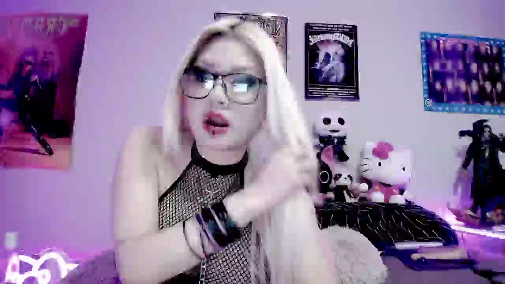 Gallery image thumbnail from RatQueen's myfreecams stream on, 01/25/2025, 10:35 image 10 of 20
