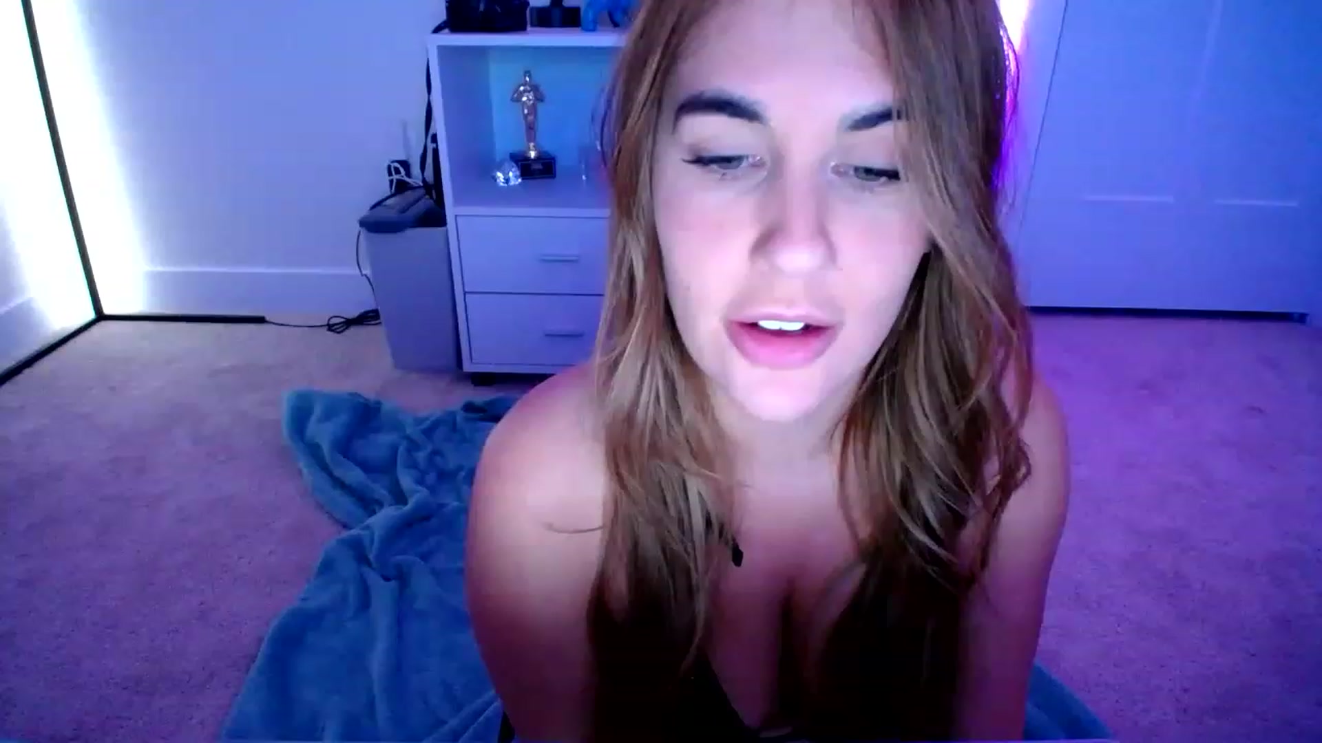 Gallery image thumbnail from Rat_Legs's myfreecams stream on, 12/21/2022, 05:16 image 18 of 20