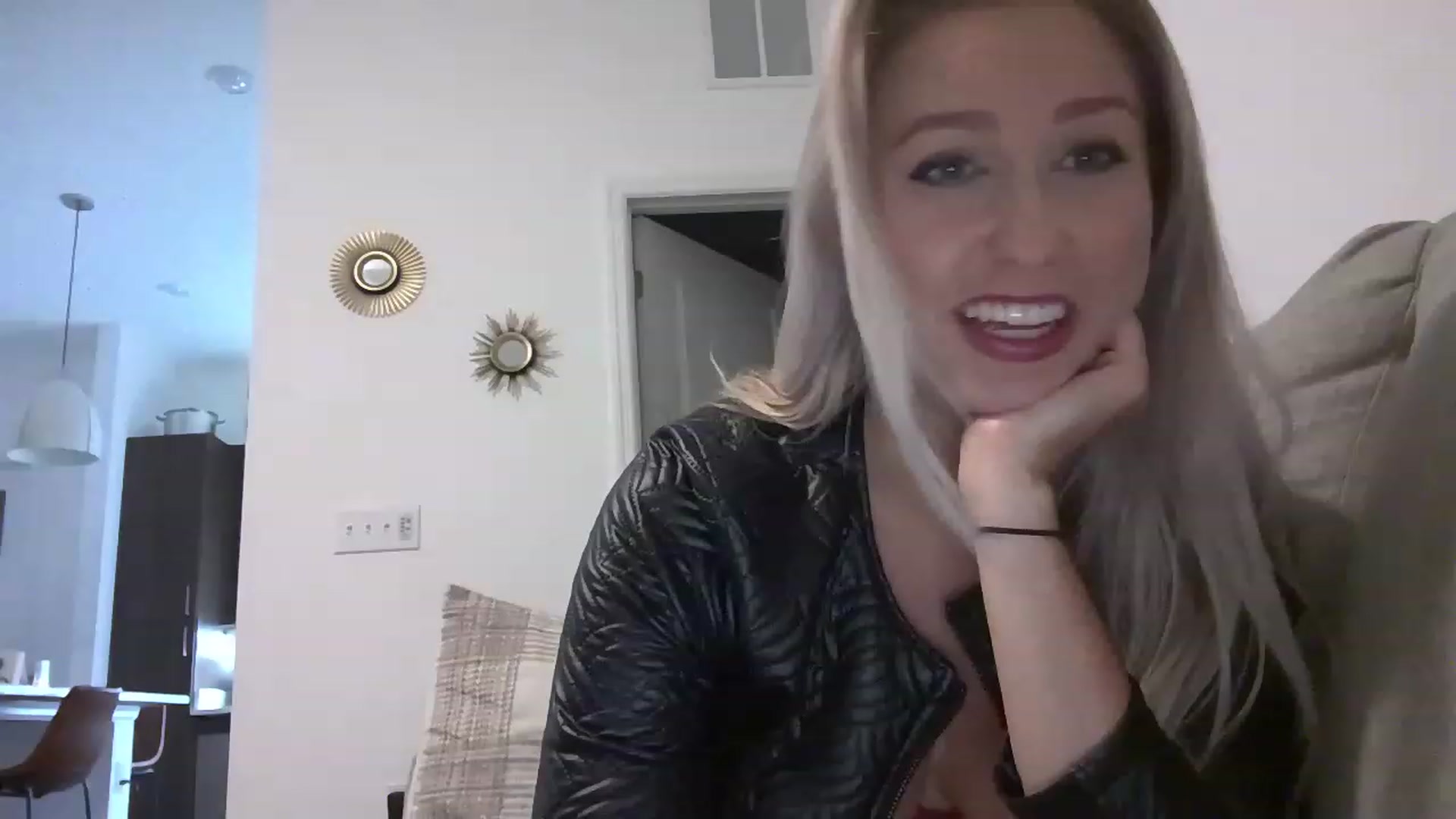 Gallery image thumbnail from RatedX_Barbie's myfreecams stream on, 07/19/2023, 03:28 image 3 of 20