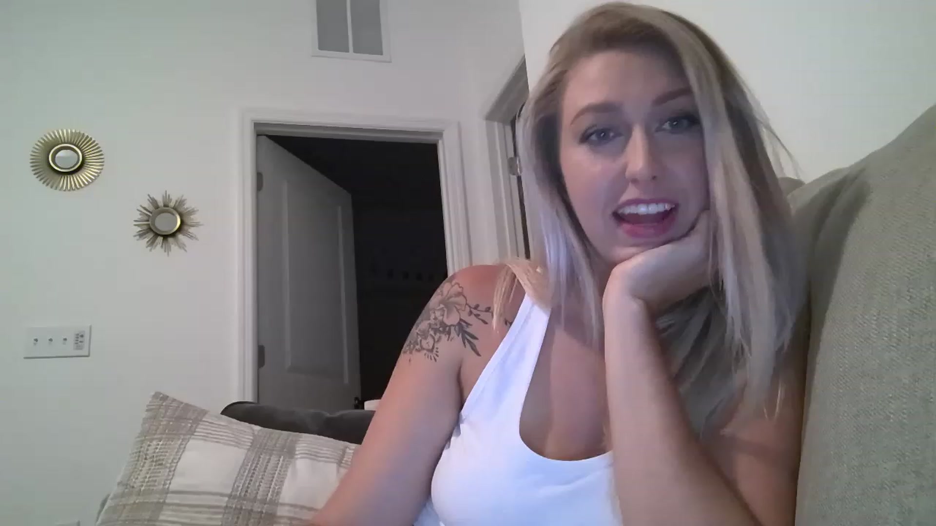 Gallery image thumbnail from RatedX_Barbie's myfreecams stream on, 07/21/2023, 02:36 image 15 of 20