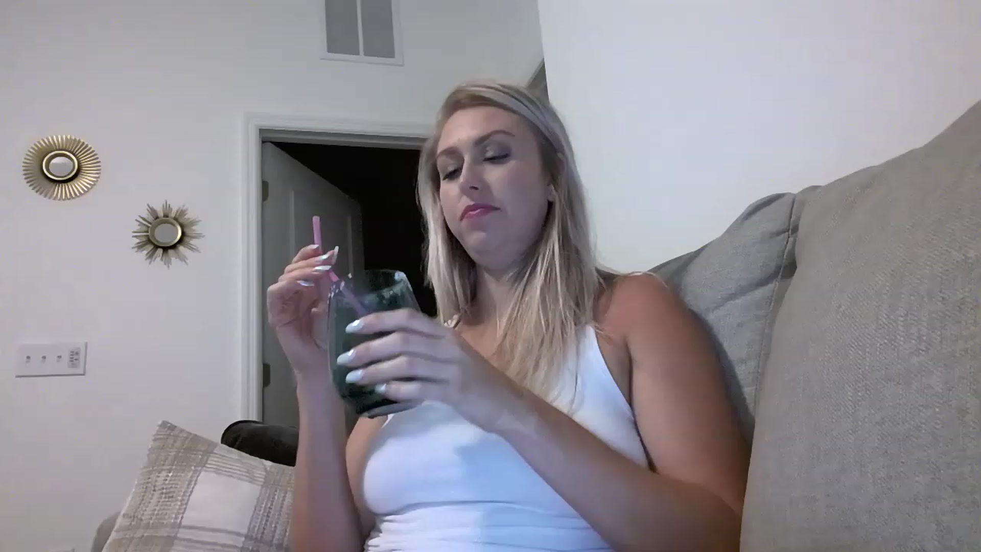 Gallery image thumbnail from RatedX_Barbie's myfreecams stream on, 07/21/2023, 02:36 image 10 of 20