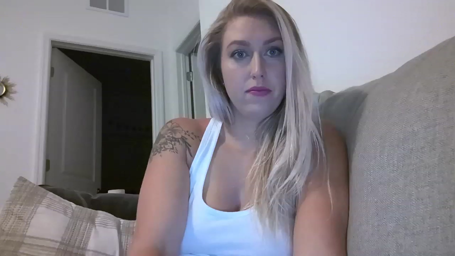 Gallery image thumbnail from RatedX_Barbie's myfreecams stream on, 07/21/2023, 02:36 image 2 of 20