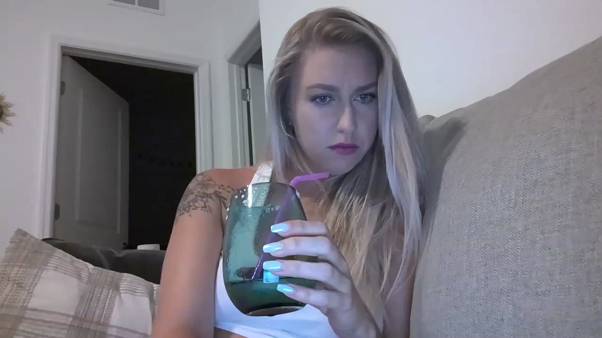 Gallery image thumbnail from RatedX_Barbie's myfreecams stream on, 07/21/2023, 02:36 image 4 of 20