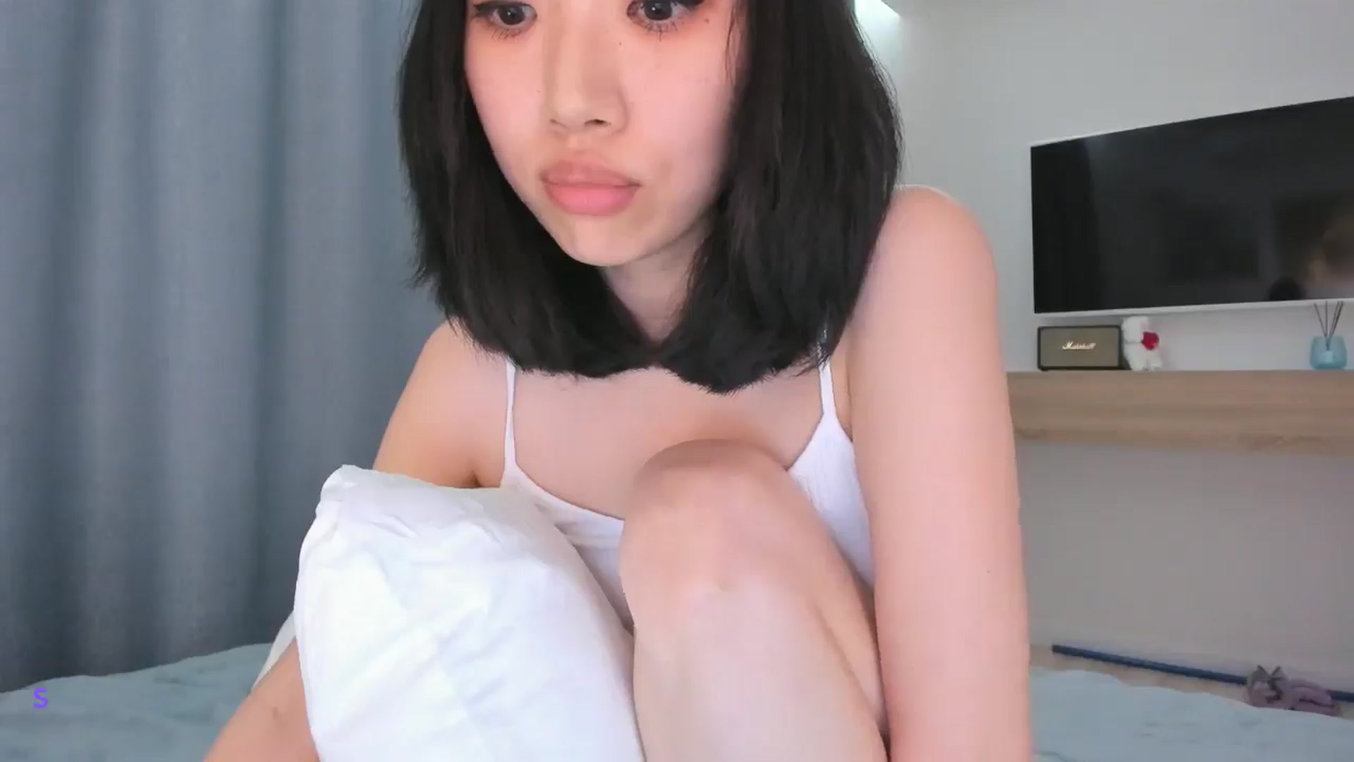 Gallery image thumbnail from RavenArarath's myfreecams stream on, 01/26/2025, 20:48 image 3 of 20